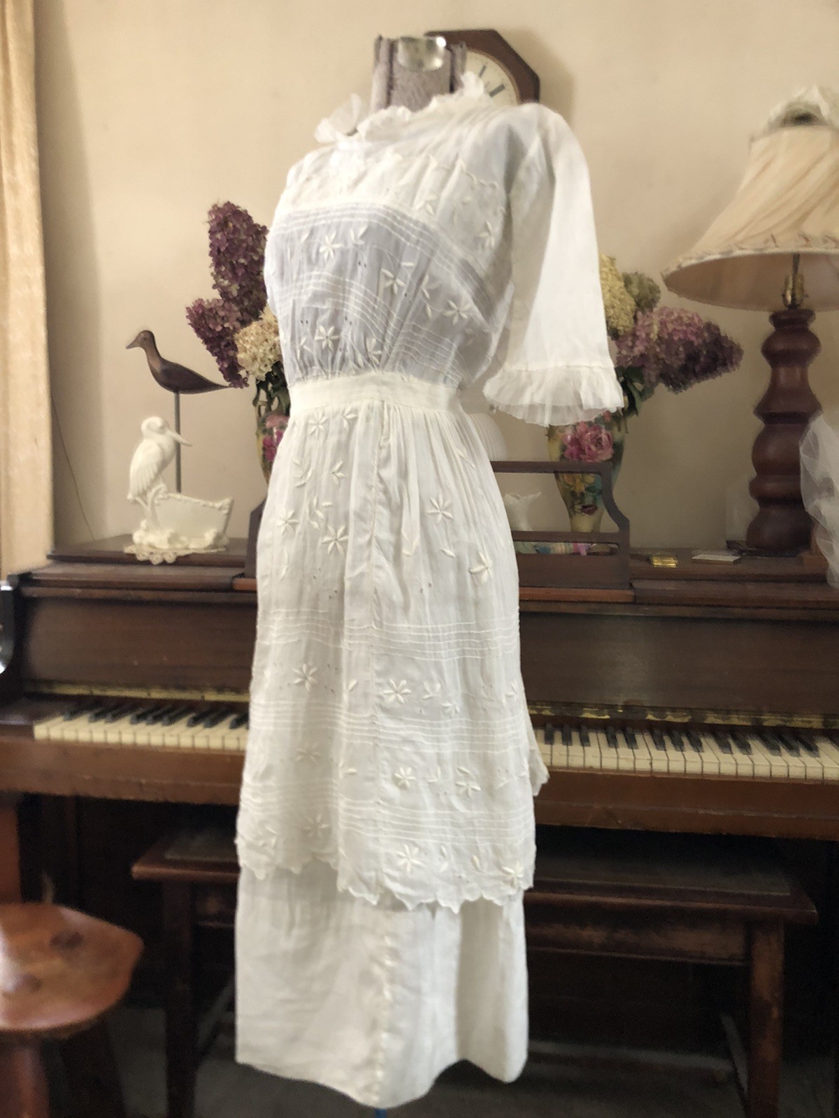 Vintage 1900’s Edwardian Ethereal Fine Cotton White Embroidery Dress 32-22-36”