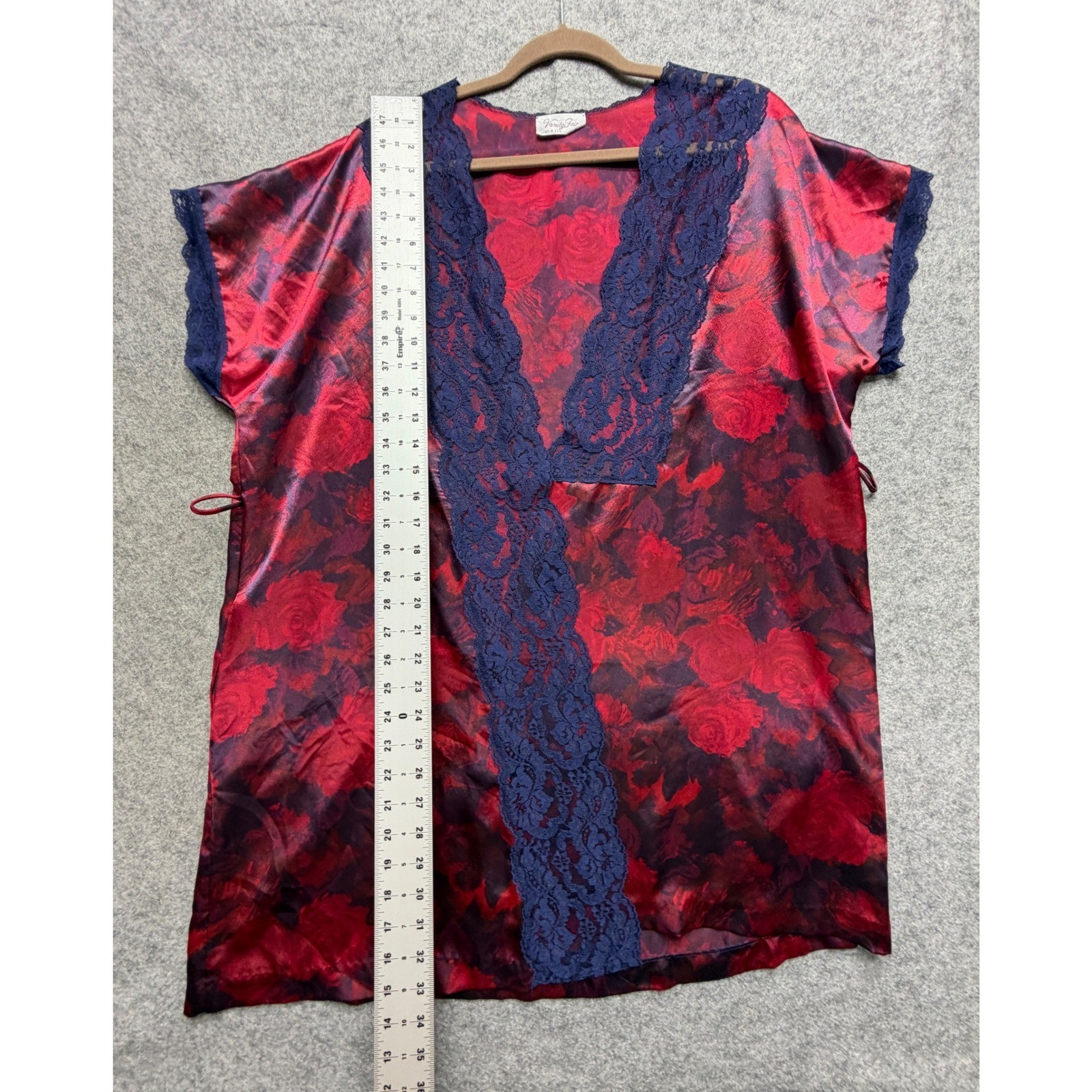 Vintage Vanity Fair Red Rose Floral Satin Lace Nightgown Made in USA Large