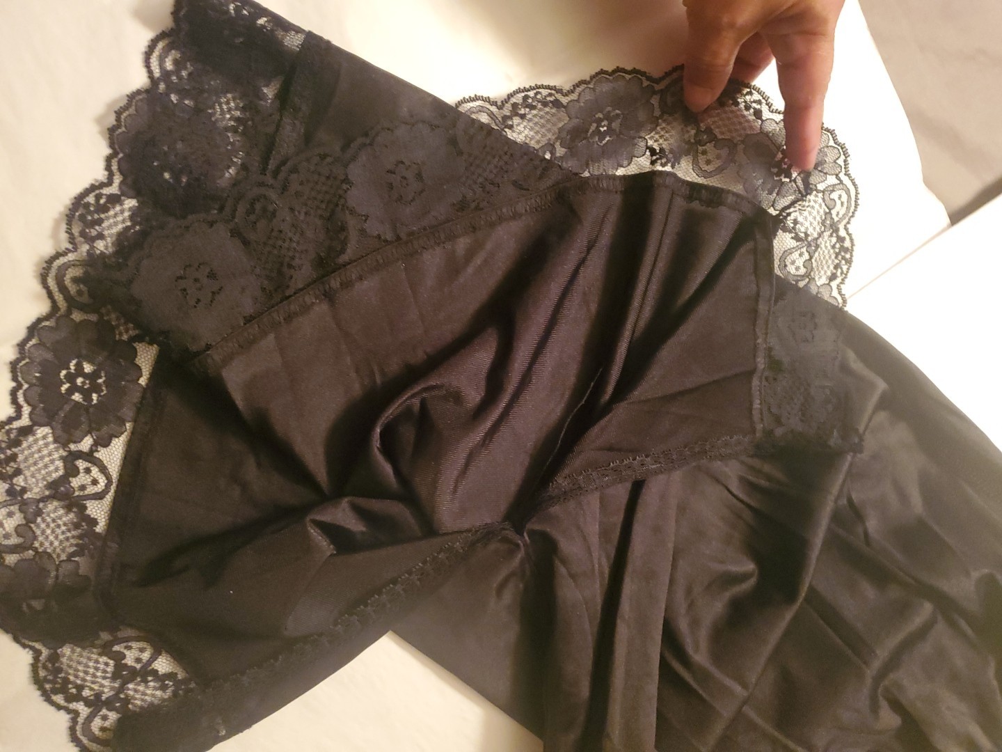Vintage Half Slip By Private Treasures Large No Tag Small 11&Prime; Waist Flat Slit