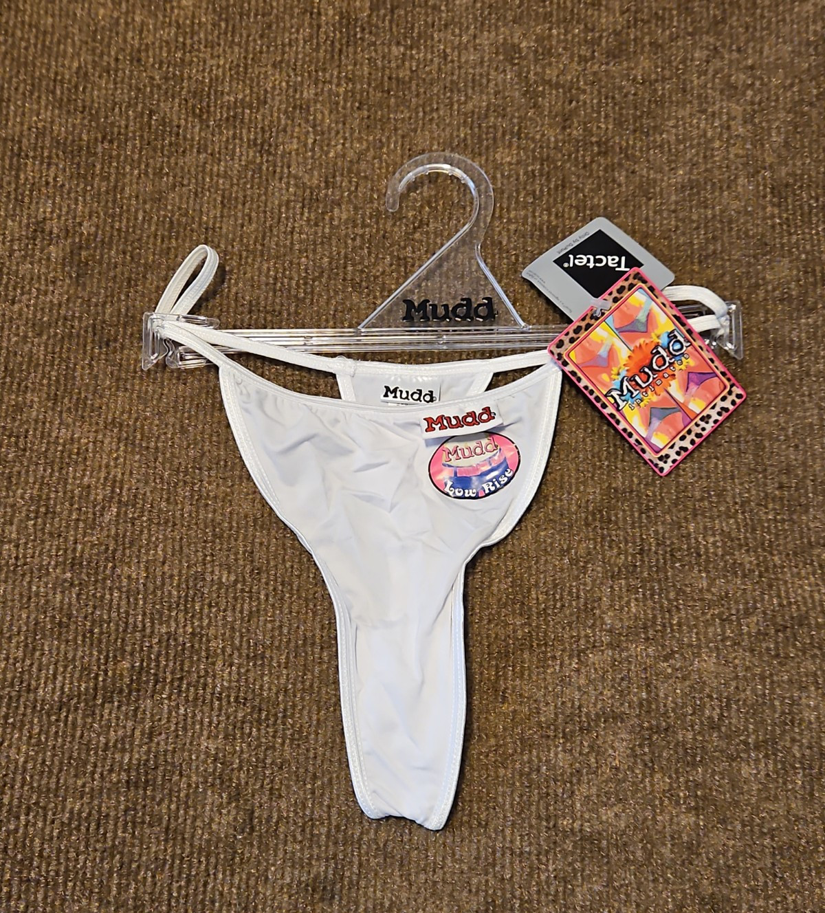 MUDD Intimates Women&rsquo;s Low Rise Thong Panties Medium, White NWT (Tactel Fibre)