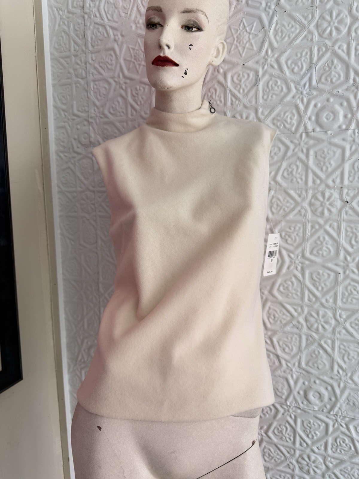 Vintage NWT Ralph Lauren Cashmere Sleeveless Top-White-Cream-Luxury-
