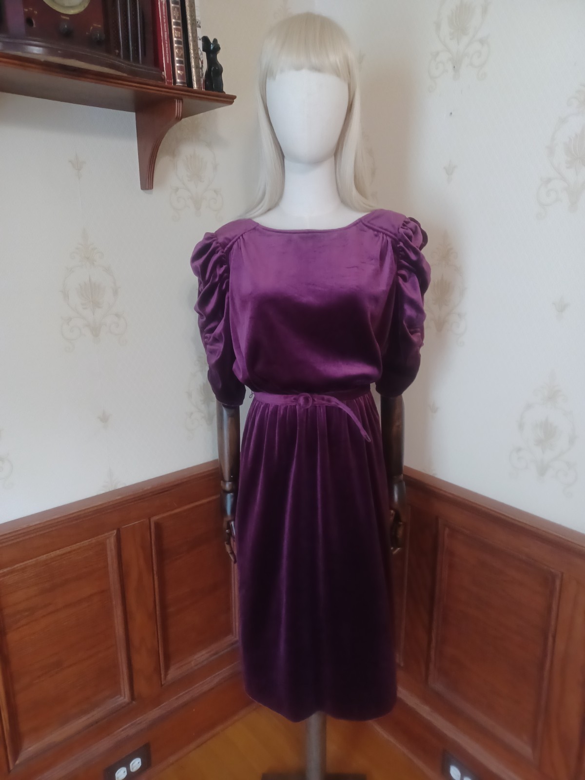 Vintage 1970s J.M. II Purple Velour Witchy Whimsigoth Victorian Revival Dress