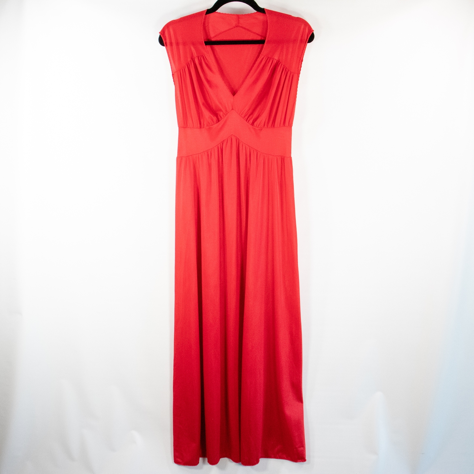 Vintage Vassarette Nylon Lace Gown Nightgown Fitted Waist Sexy Solid Red Small