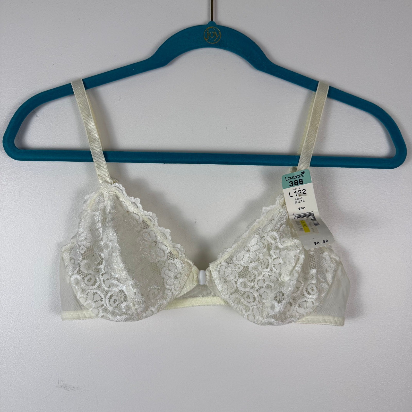lovable white underwire bra size 38B