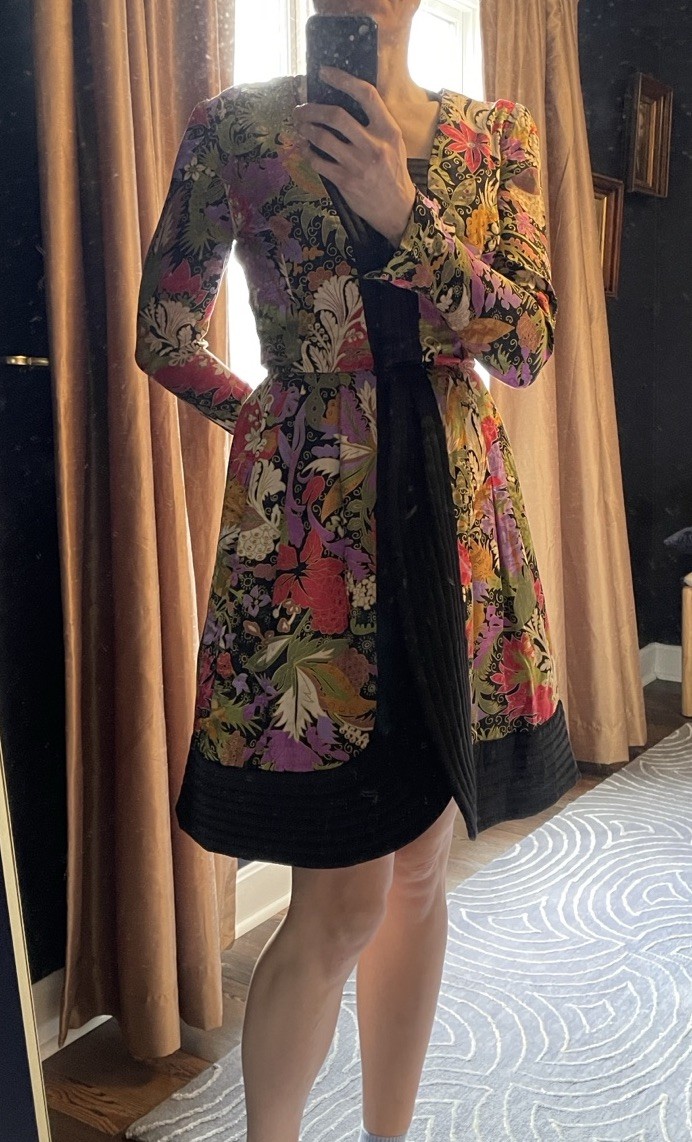 Vintage Luxury Silk Floral Coat Dress Quilted Trim Stanley Platos Martin Ross