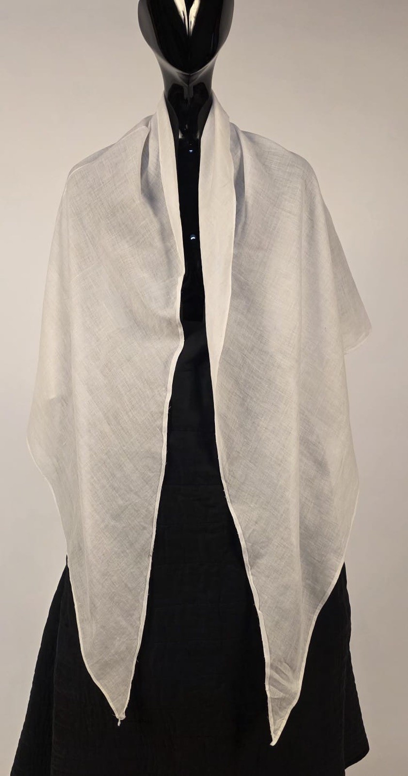 HAND SEWN MID 19TH C PLAIN MUSLIN TRIANGLE SHAWL FOR DRESS