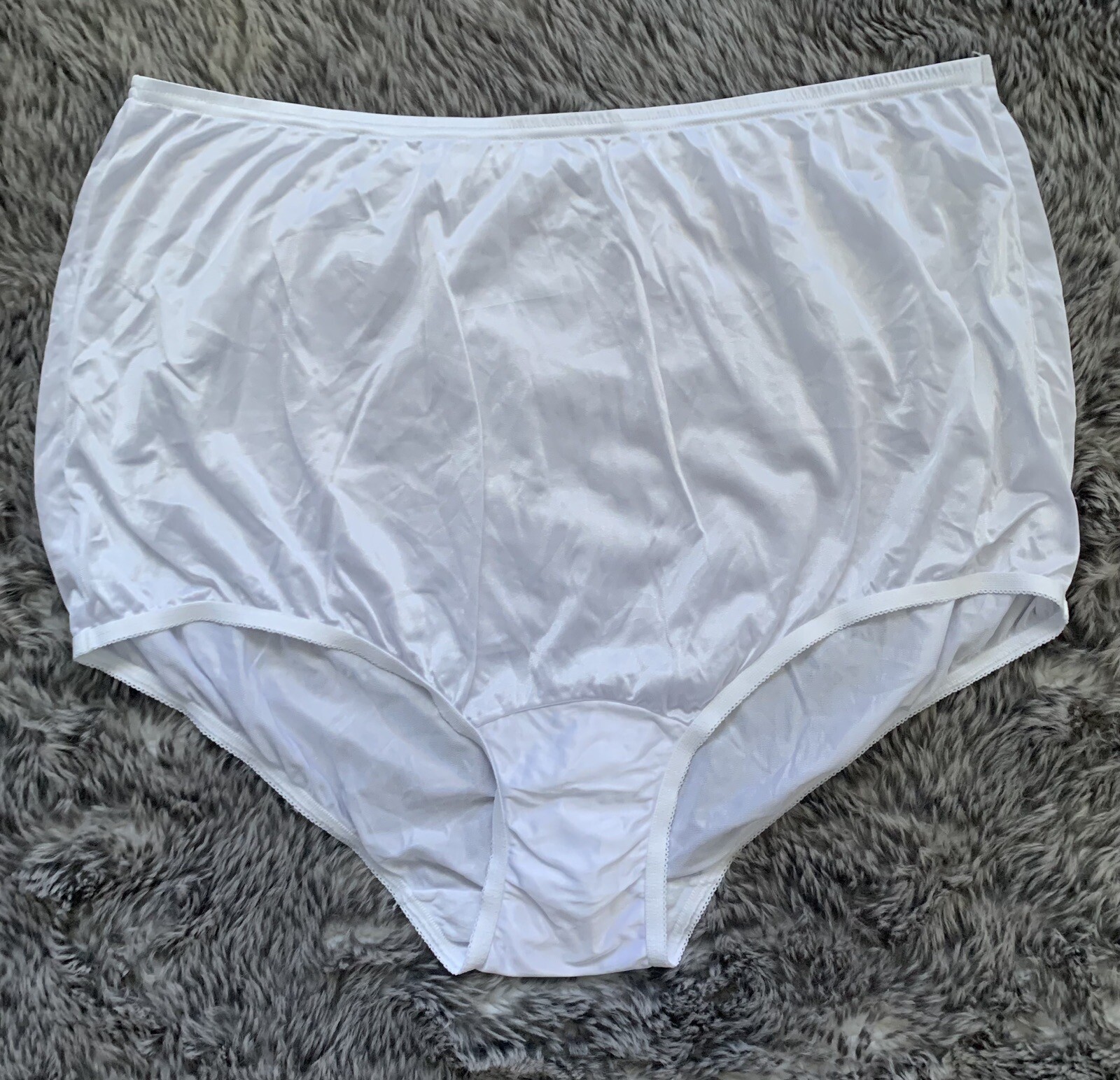 Vintage Vanity Fair Size 10 3XL Panties Sheer Granny Smooth Shiny