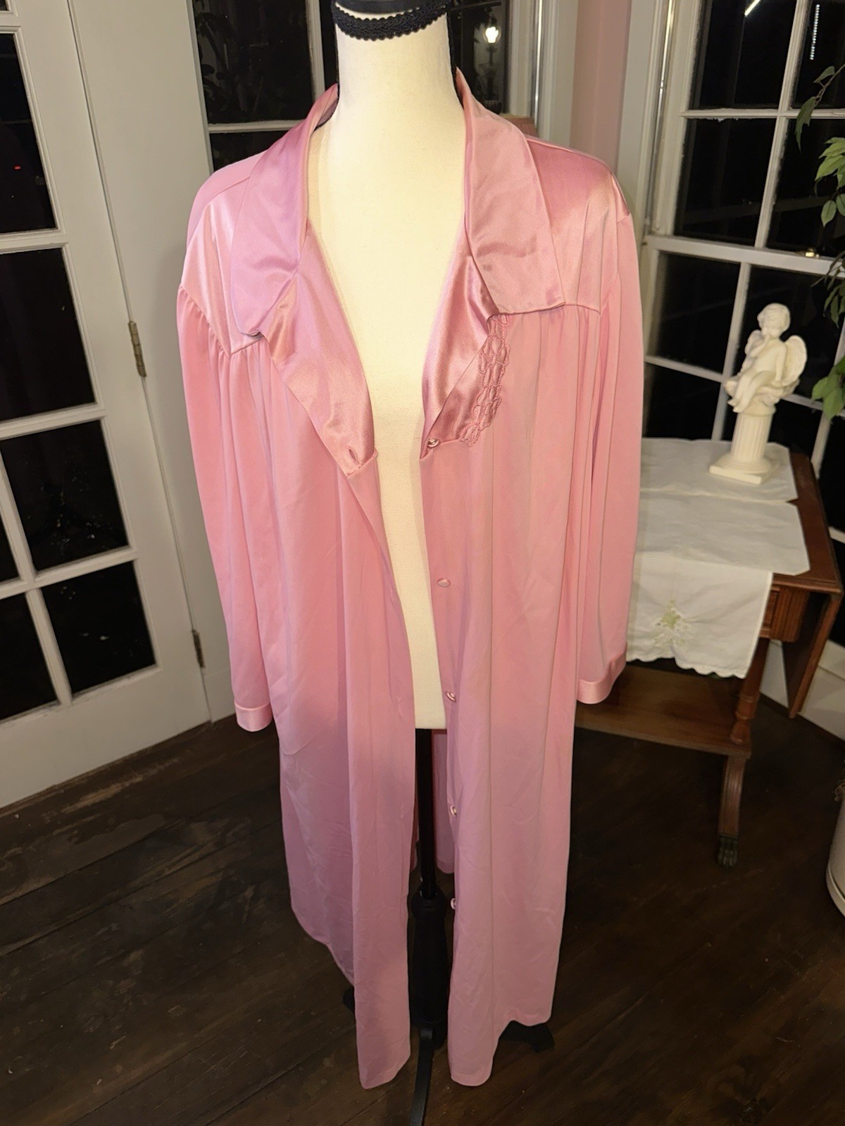 Vintage Pink Robe Plus Size Vanity Fair 3XL 1980s Nightwear Buttonup Loungewear