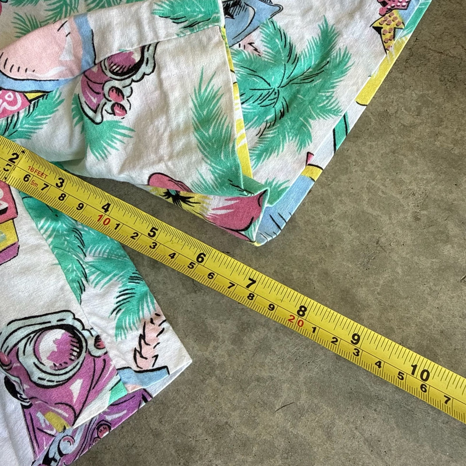 Vintage 80’s/90s Beach Multicolor Jerry Leigh Shorts Large