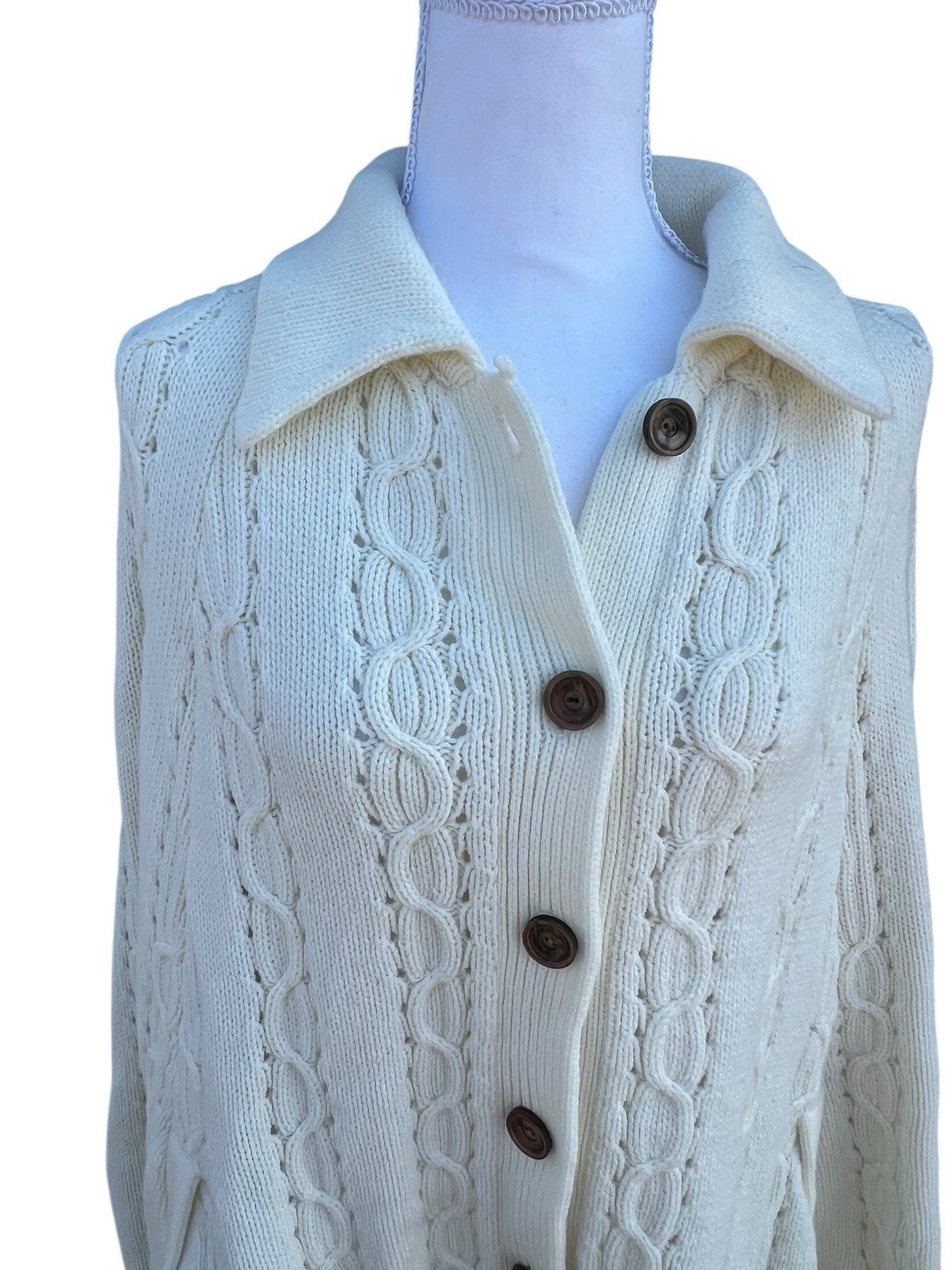 Vintage Broadway 60s 70s Hippie Cable Knit Grannnycore Ivory Sweater Cape Poncho
