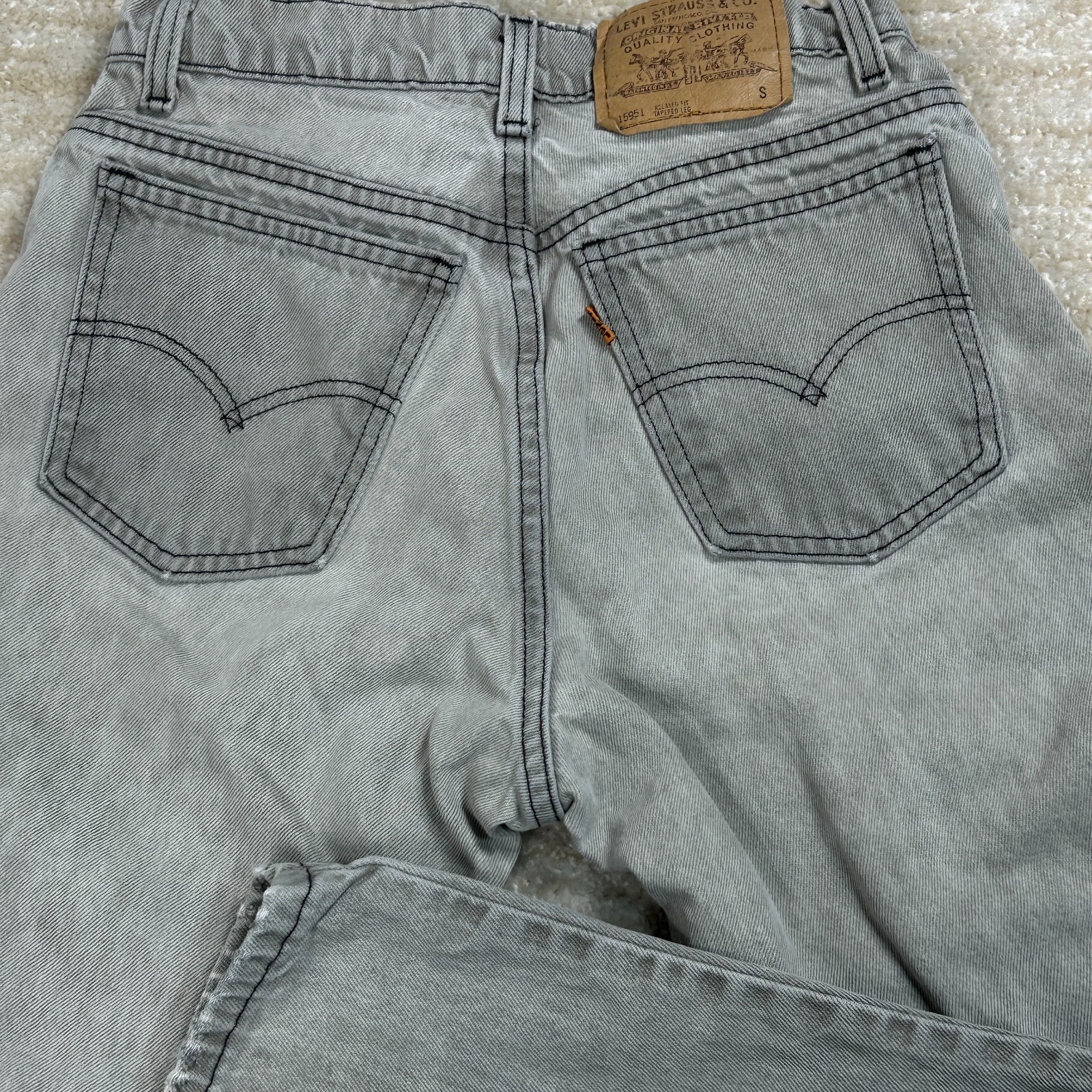 Levis 951 Womens 8 Orange Tab Gray Short Tapered Leg Jeans 90s Vintage Denim