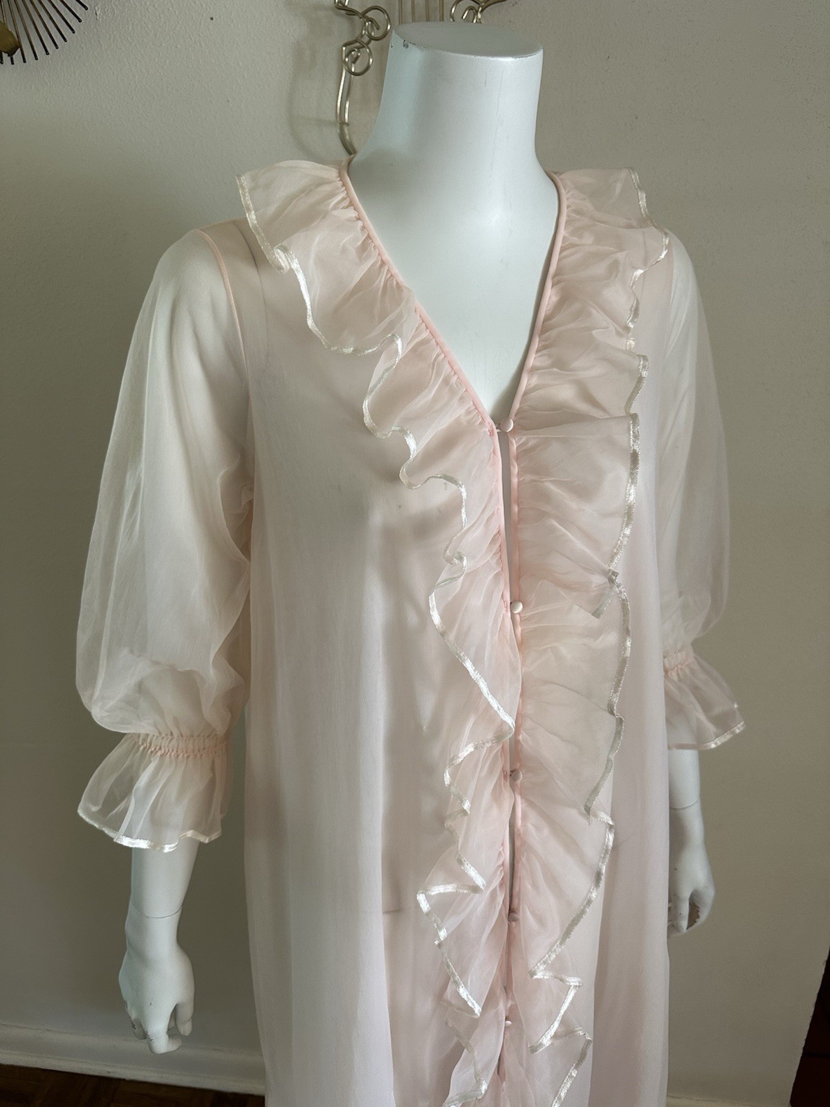 1960s Miss Elaine Pink Sheer Nylon Peignoir Robe Ruffle Front Double Layer VTG