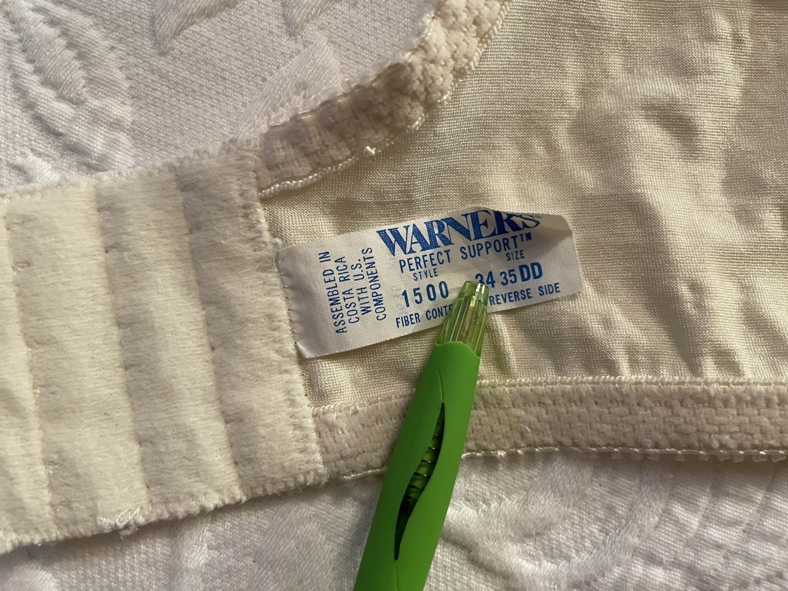 Vintage Warners Bra 34DD Perfect Support # 1500 ivory floral unlined underwired