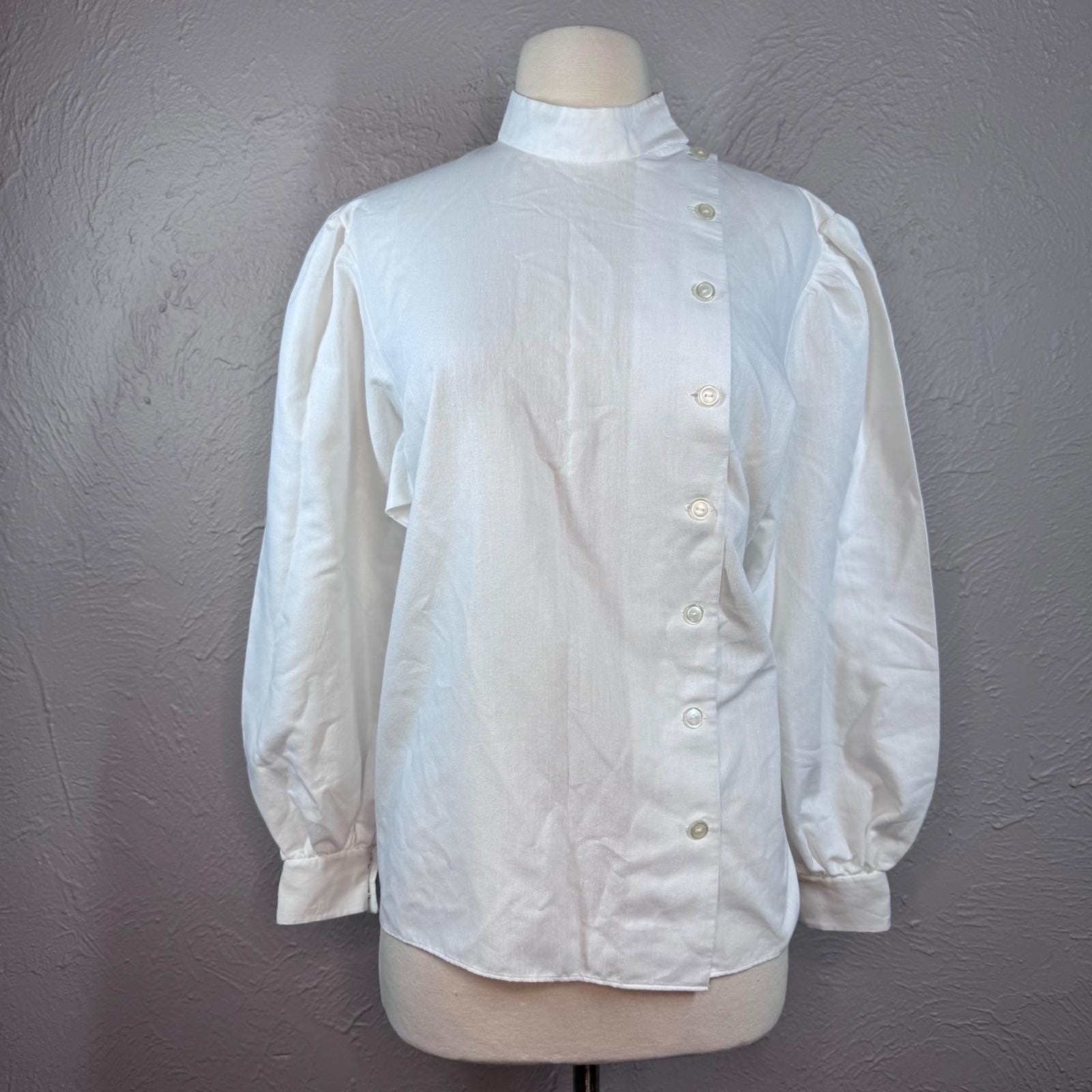 Vintage 80&rsquo;s Women&rsquo;s Medium White Asymmetrical Long sleeve Blouse New Wave Funky