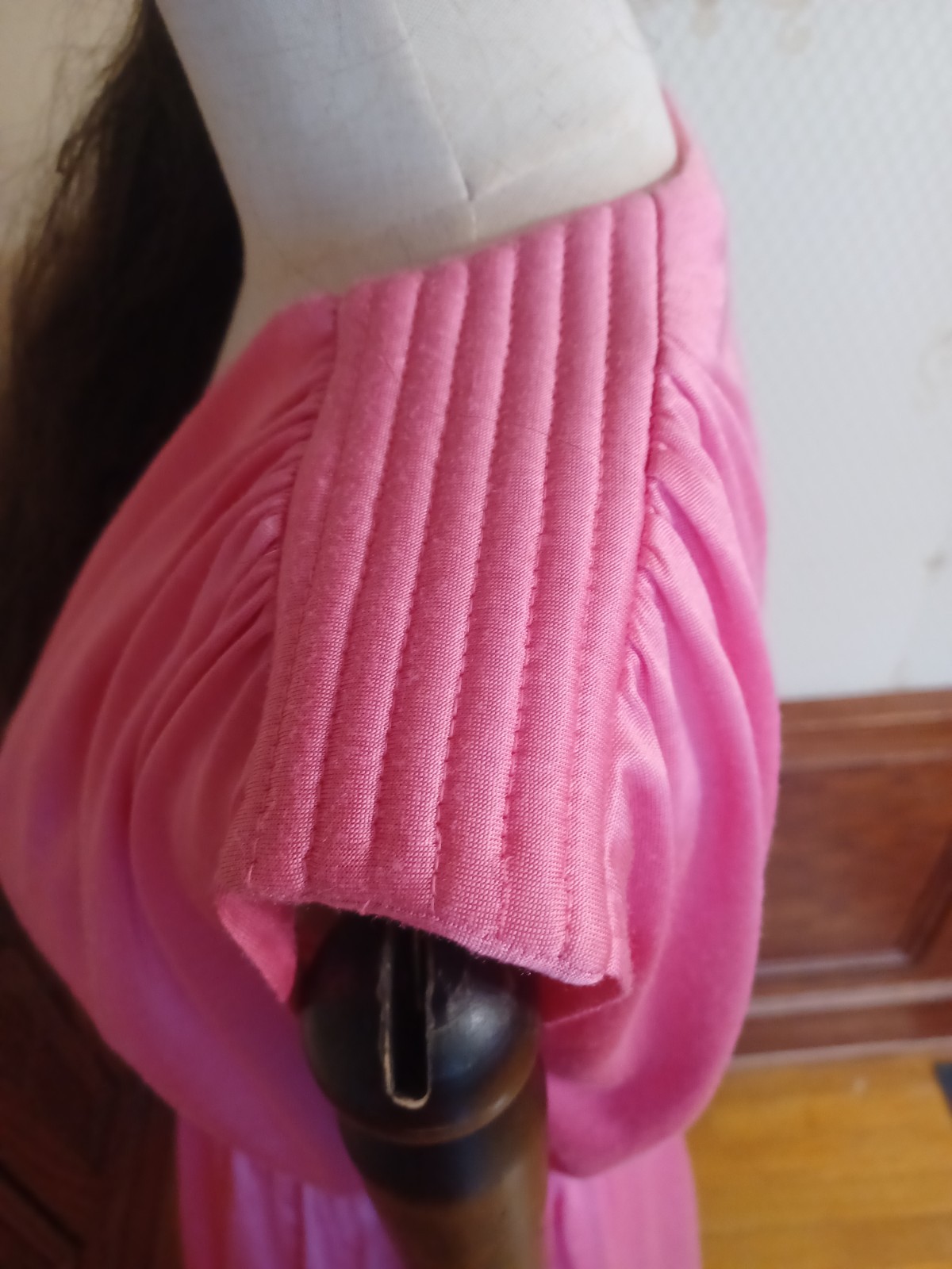 Vintage 1970s Vicky Vaughn Juniors Floaty Pink Disco Goddess Union-Made Dress