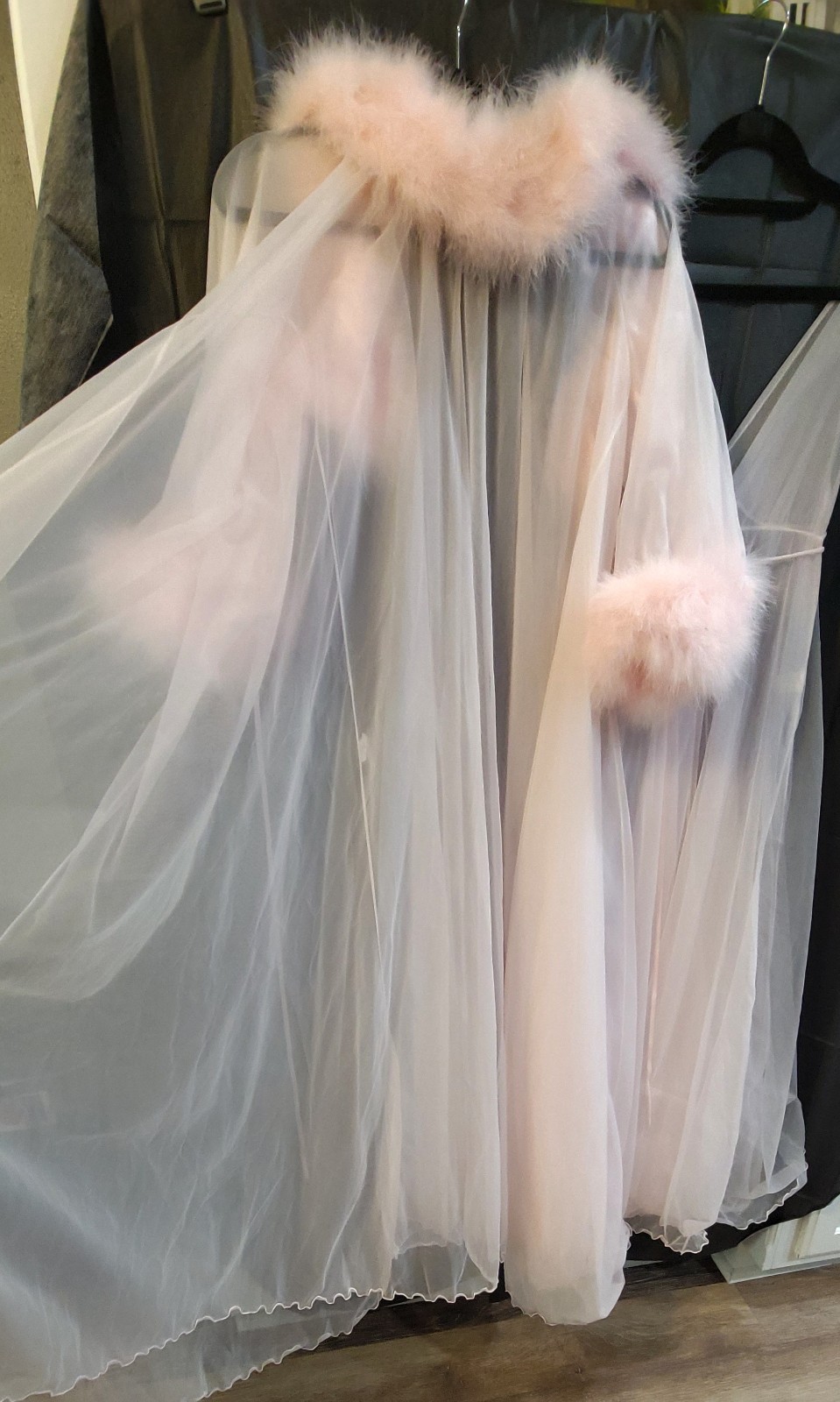 Vtg InTime 2 Layers Sheer Chiffon Lingerie gown Peignoir Robe S Pink Movie Star