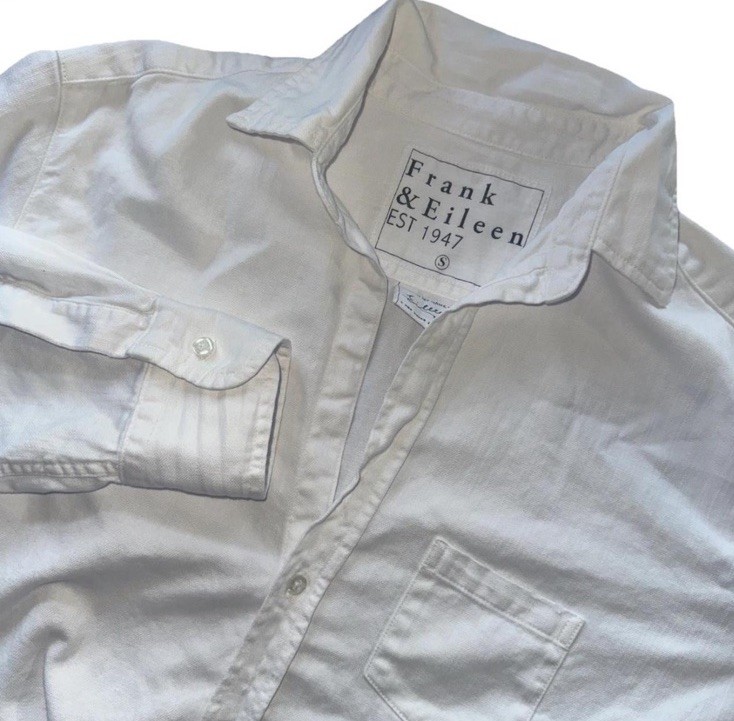 Frank & Eileen Eileen Relaxed Button-Up Shirt – Famous Denim – White SIZE S