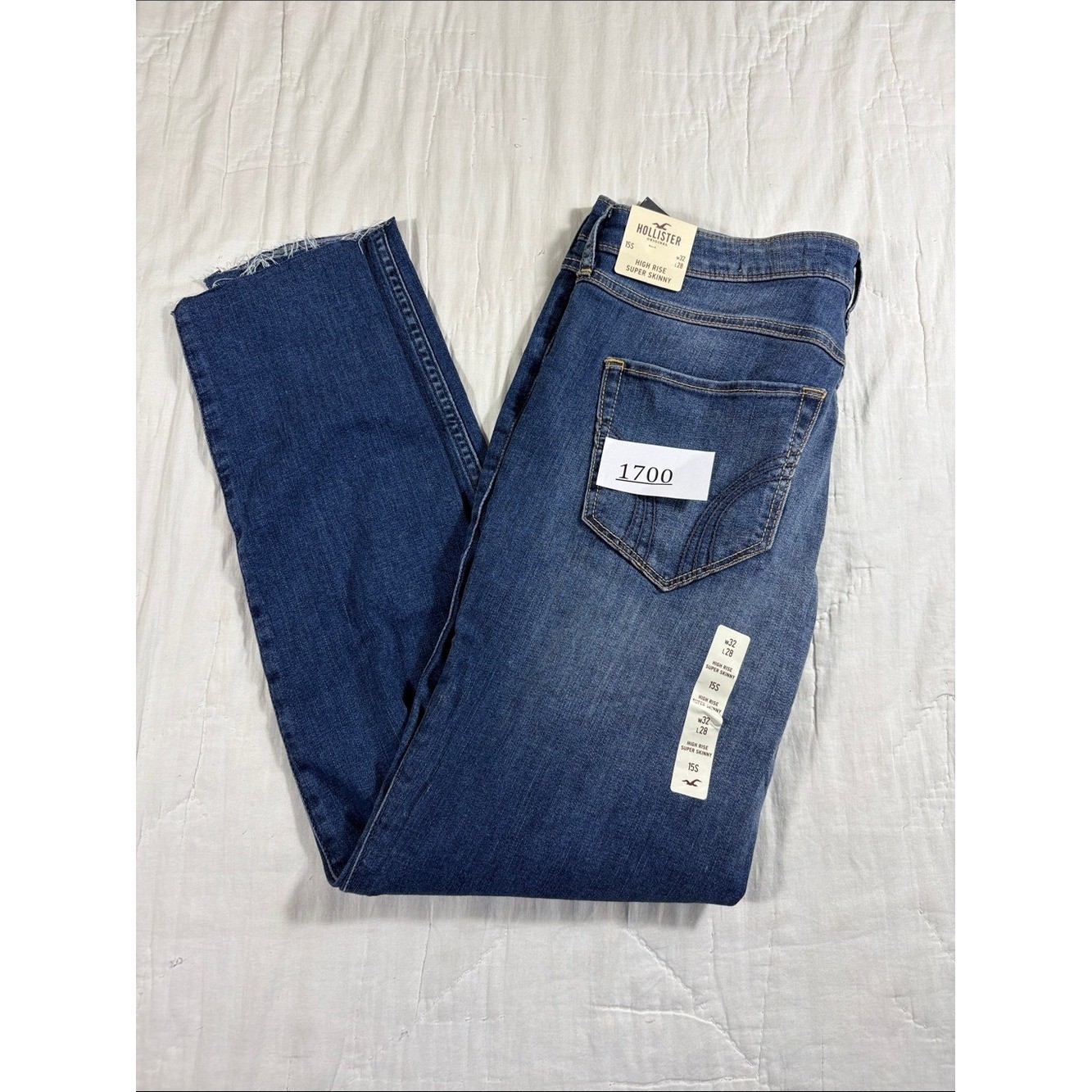 Hollister Women High Rise Super Skinny Distressed Ripped Jeans Size 15S NWT