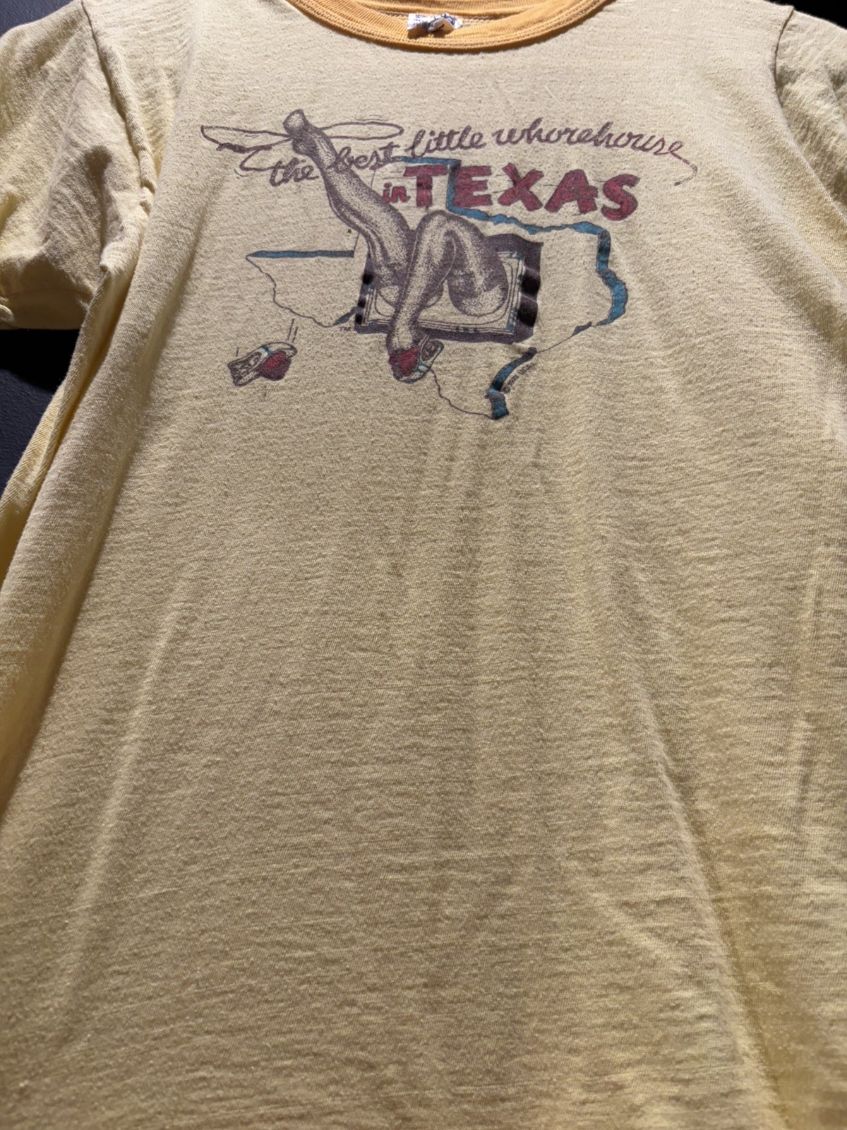 Vintage T Shirt 70s Dolly Patron Best Little Whorehouse In Texas – Small 🔥