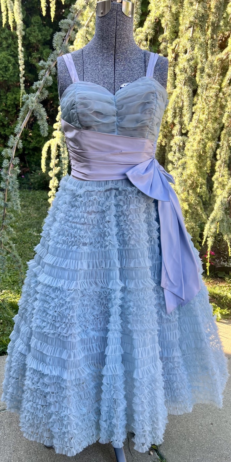 VINTAGE 1950&rsquo;s BLUE CUPCAKE PROM PARTY DRESS