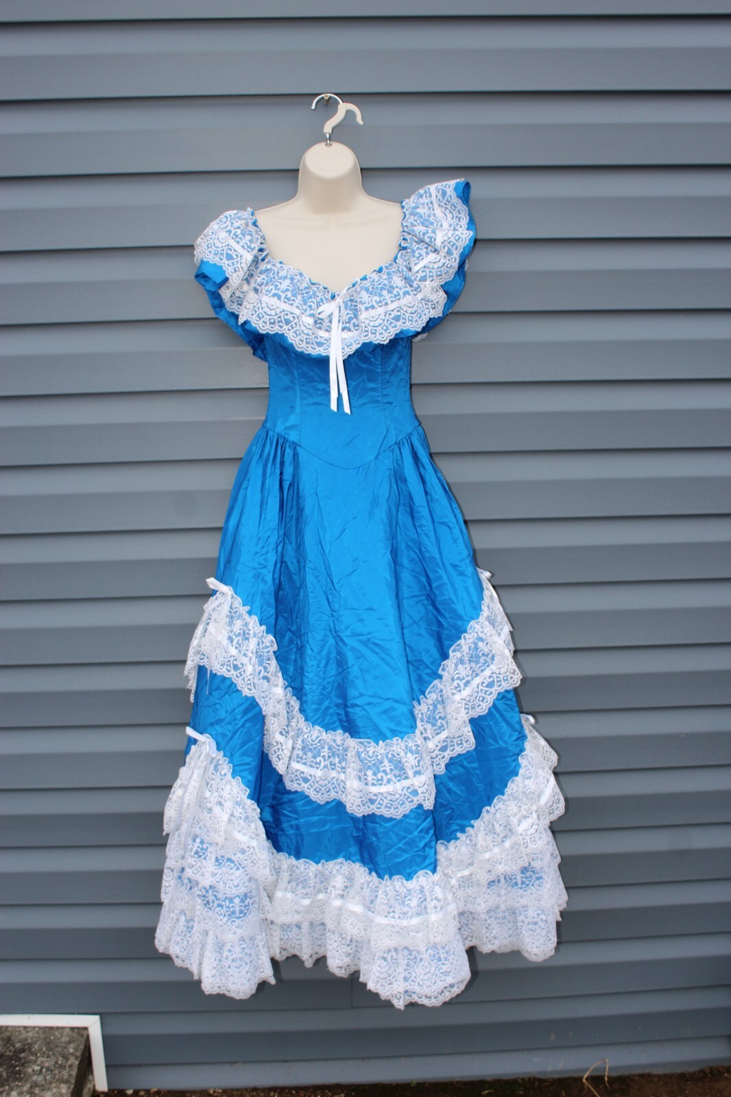 FLIRTATIONS Blue Colonial Victorian Gown Size 5/6 VTG Alfred Angelo Dress Prom