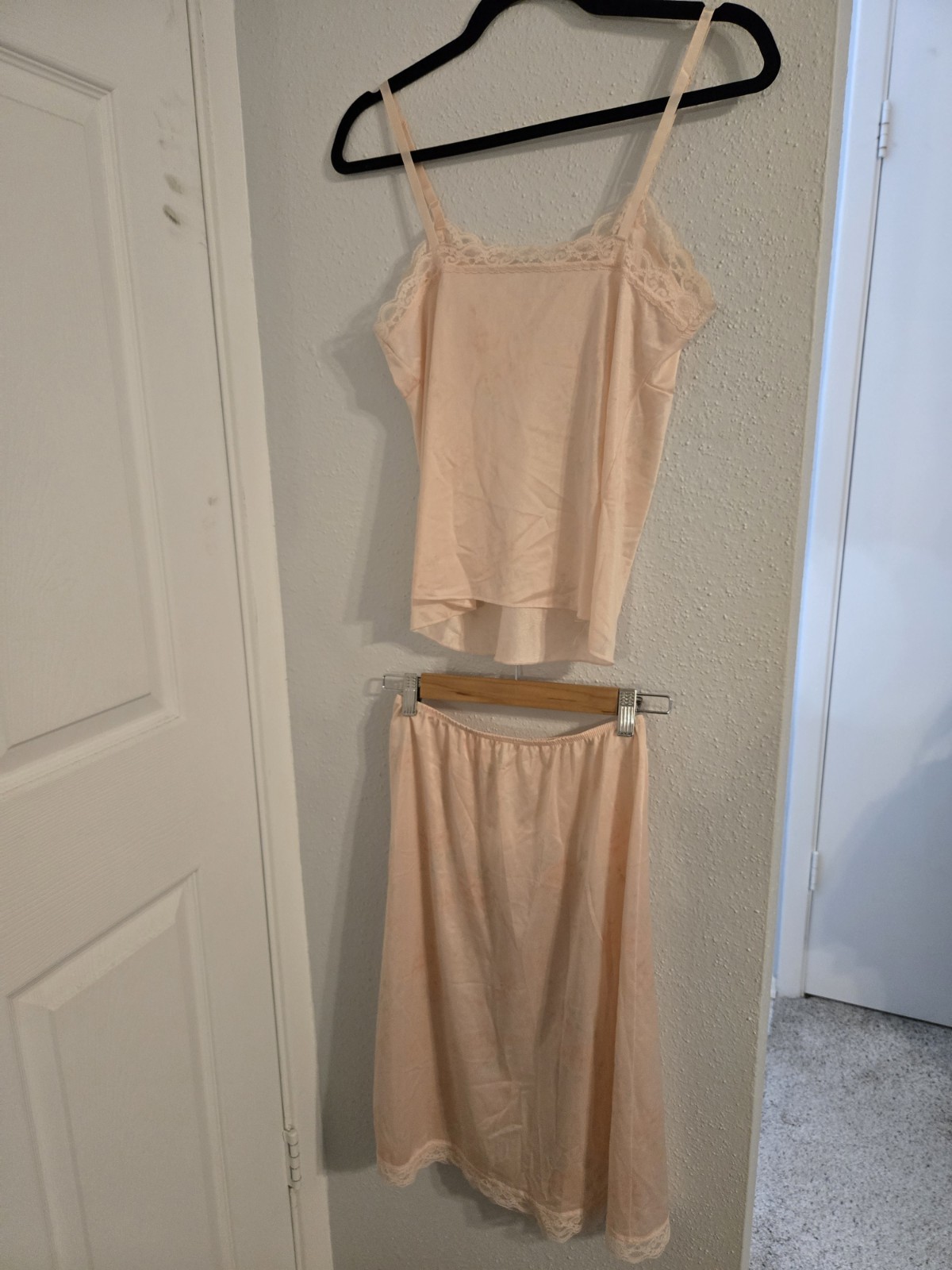 Vintage Deena Slip & Cami Set Peach With Faint Rose Design Lace Romantic Sz 34