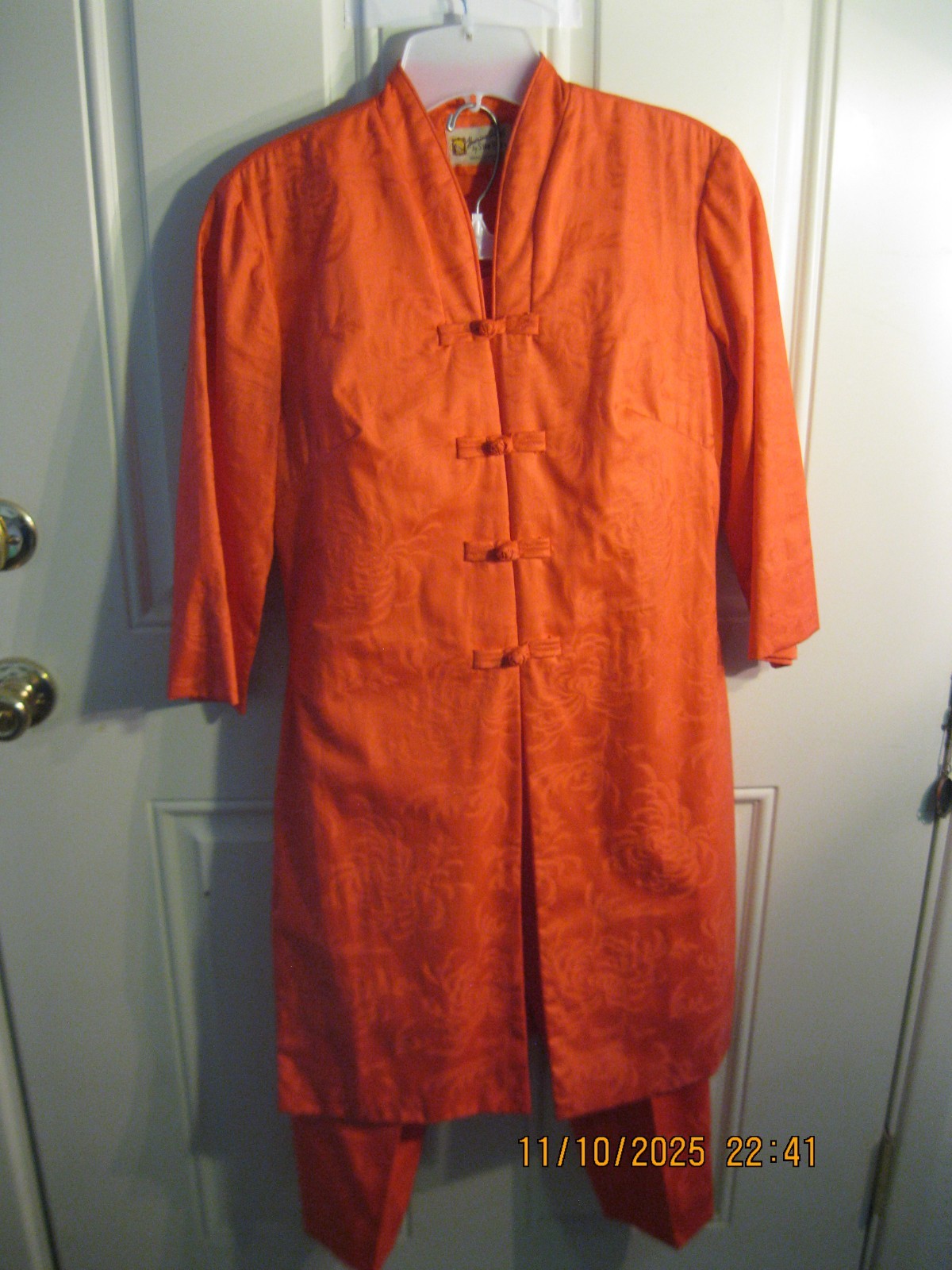 Vintage 1960s-70s Hawaiian casuals by Stan Hicks-Honolulu Orange Rayon Pant Suit