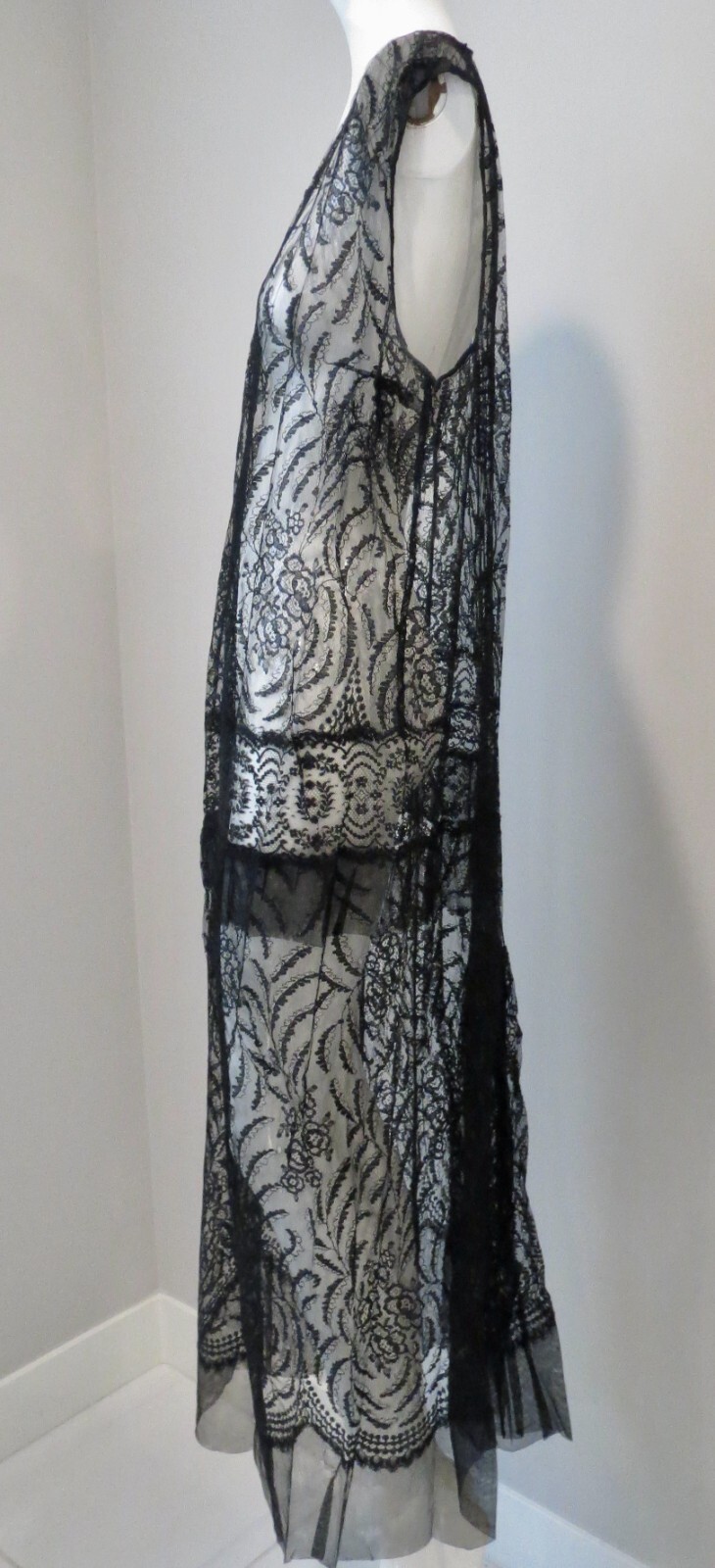 Antique Edwardian Gown + Jacket Chantilly Lace Pleated Back Ex Cond