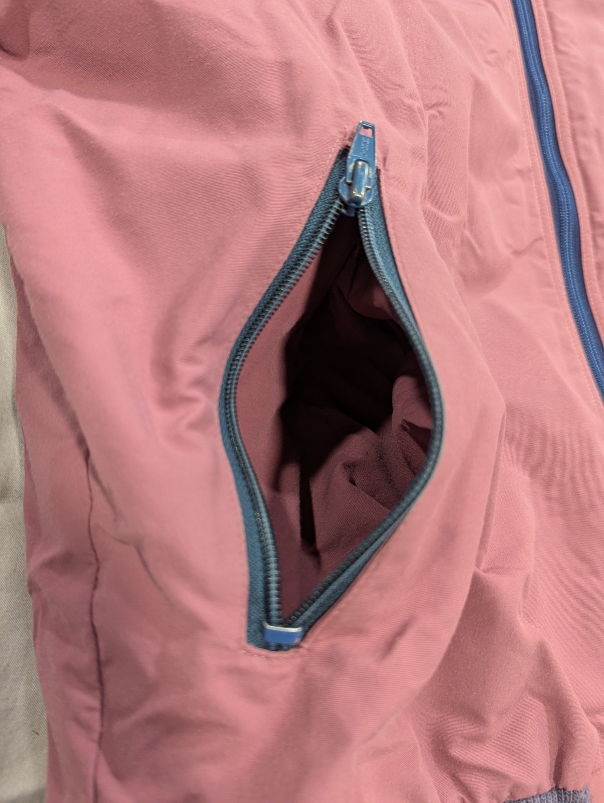 L.L. Bean Nylon Fleece Lined Bomber Jacket Mauve Pink Women&rsquo;s M/L Vintage 80&rsquo;s