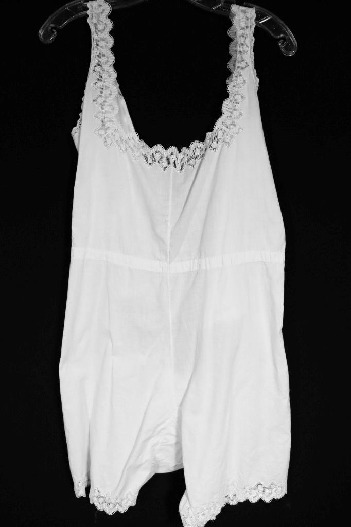 Antique Edwardian-1920&rsquo;s French White Cotton Slip Undergarment Large Exc Con