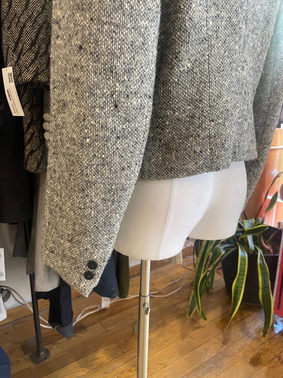 Vintage Byblos Gray and White Double Breasted Tweed Blazer