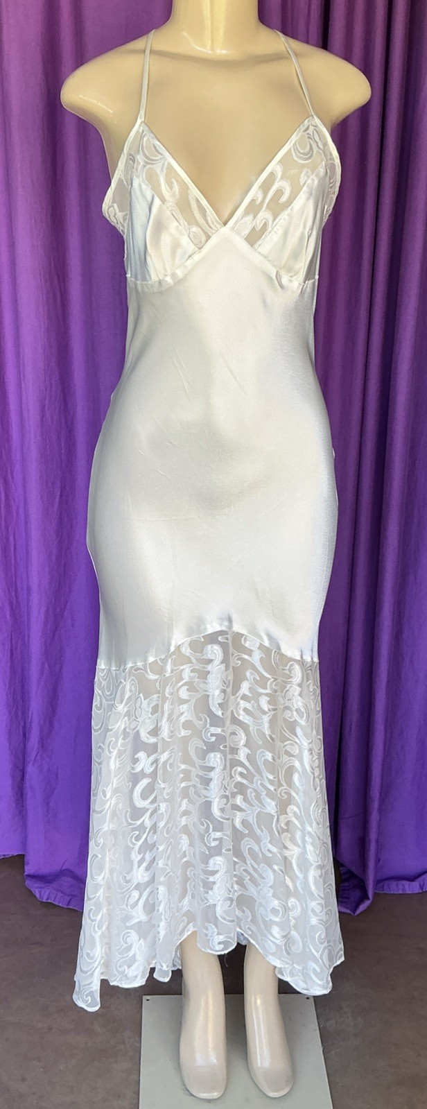 TRUE VINTAGE 1993 Art Deco Mermaid Ivory Satin Negligee Size M