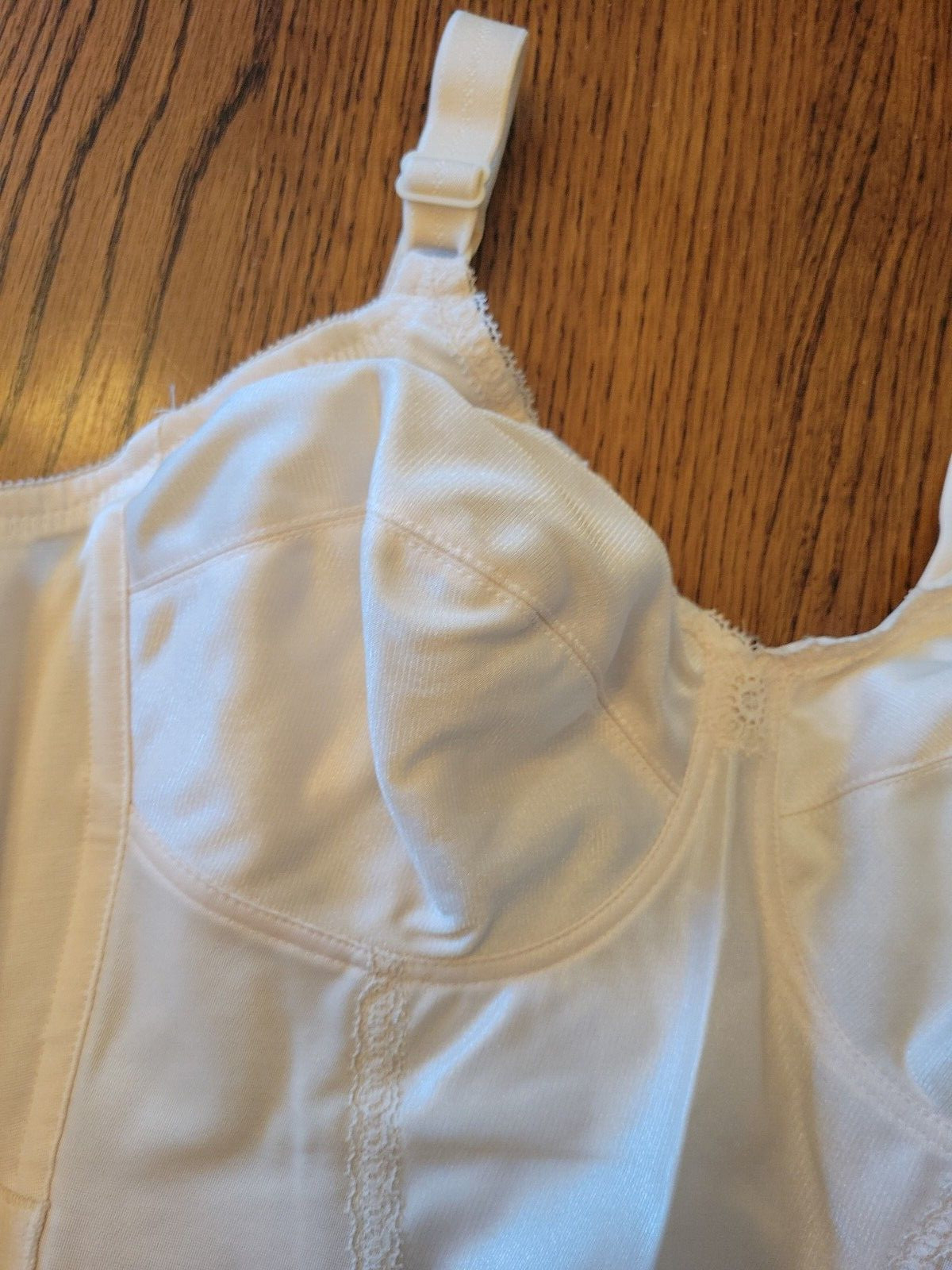 70s Playtex #731 Support Can Be Beautiful Wire Free Full Coverage Bra 38B Beige