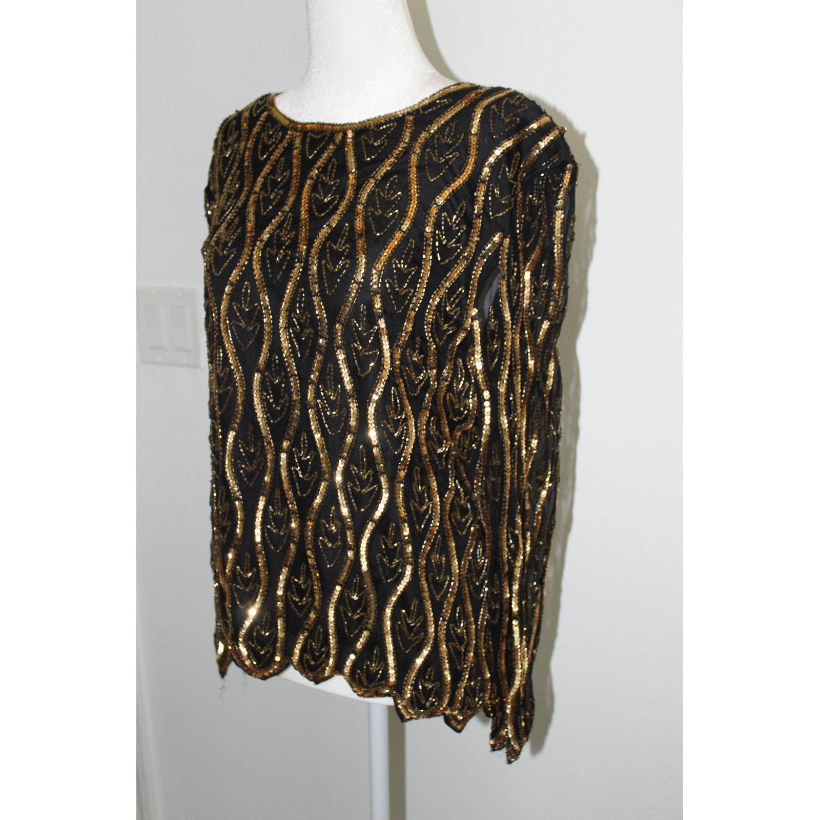 VTG Stenay Petite Gold Sequin Beaded Evening Top Black Art Deco Scalloped PL
