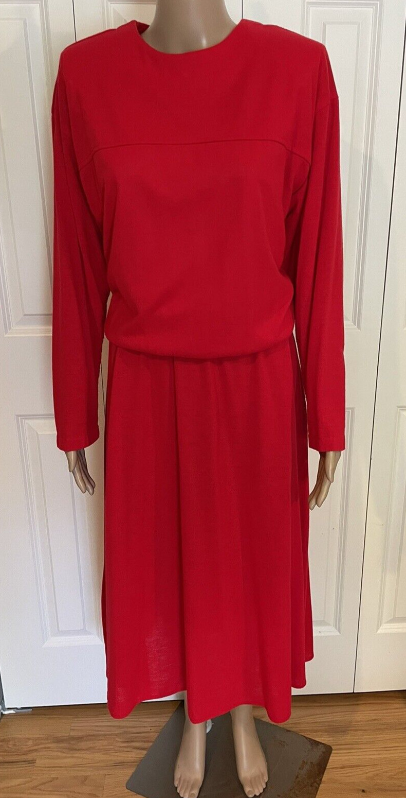 Vintage Stuart Alan 12 Bright Red Soft Knit Acrylic Bubble Waist Holiday Dress