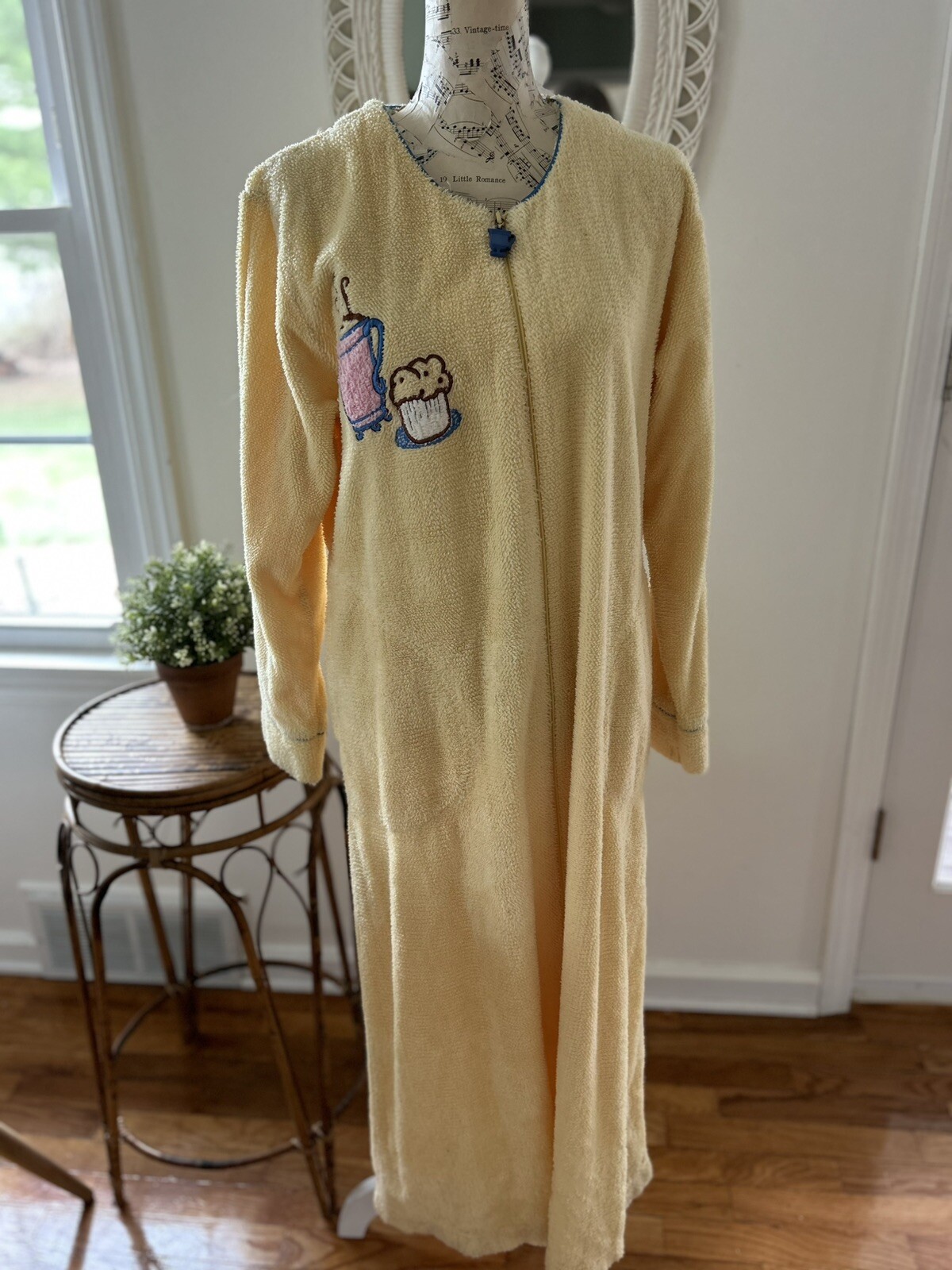 Vintage Stan Herman Chenille Robe House Coat Full Zip Yellow Coffee Cup Muffin S
