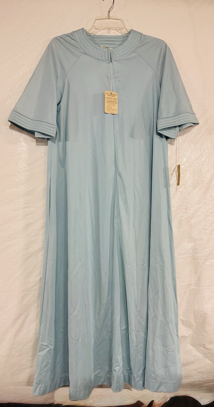 New Vtg 70s Vanity Fair Blue Robe Sz S Housecoat Nightgown Zip Antron Nylon USA