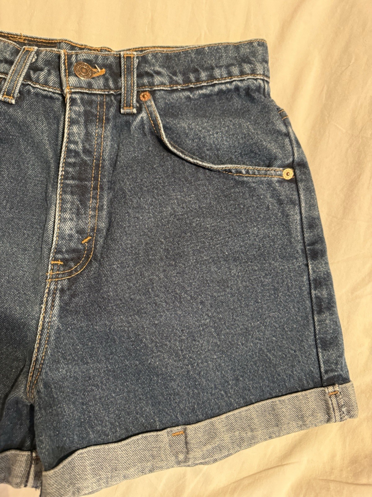Levi’s Women’s Vintage 954 Made In Usa Dark Wash Seven Jr W 26” Orange Tab 90S