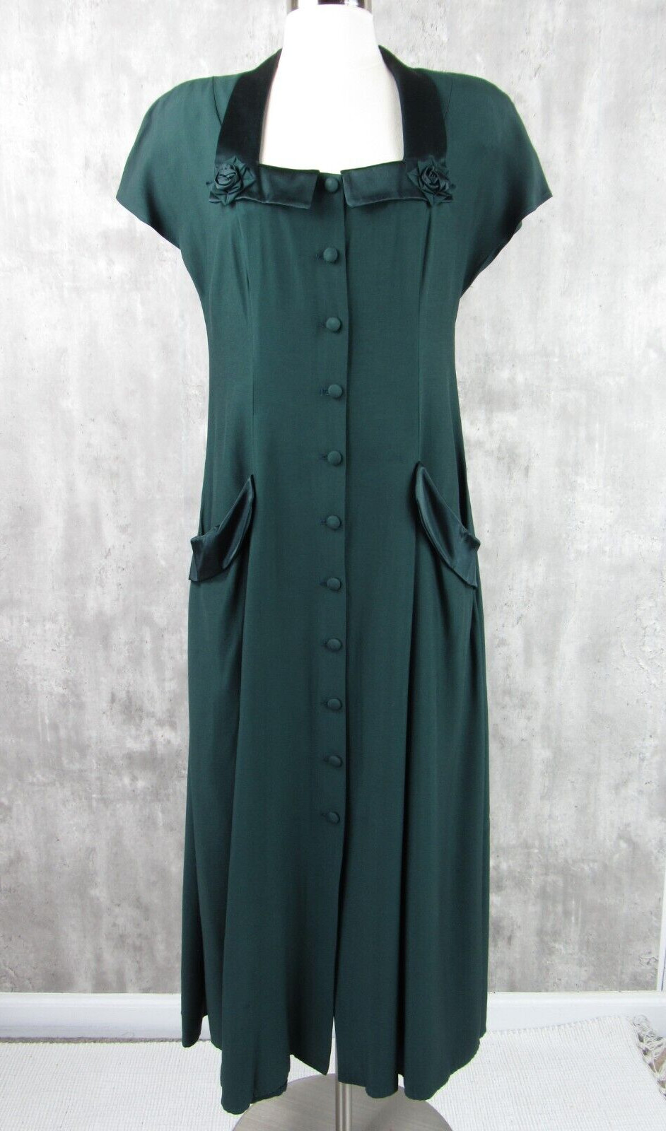 Vintage 90s does 40s Wild Rose Green Fit Flare Midi Button Front Tea Dress Sz 6
