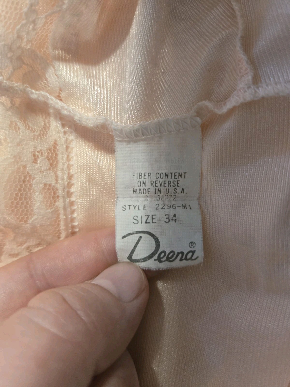 Vintage Deena Slip & Cami Set Peach With Faint Rose Design Lace Romantic Sz 34