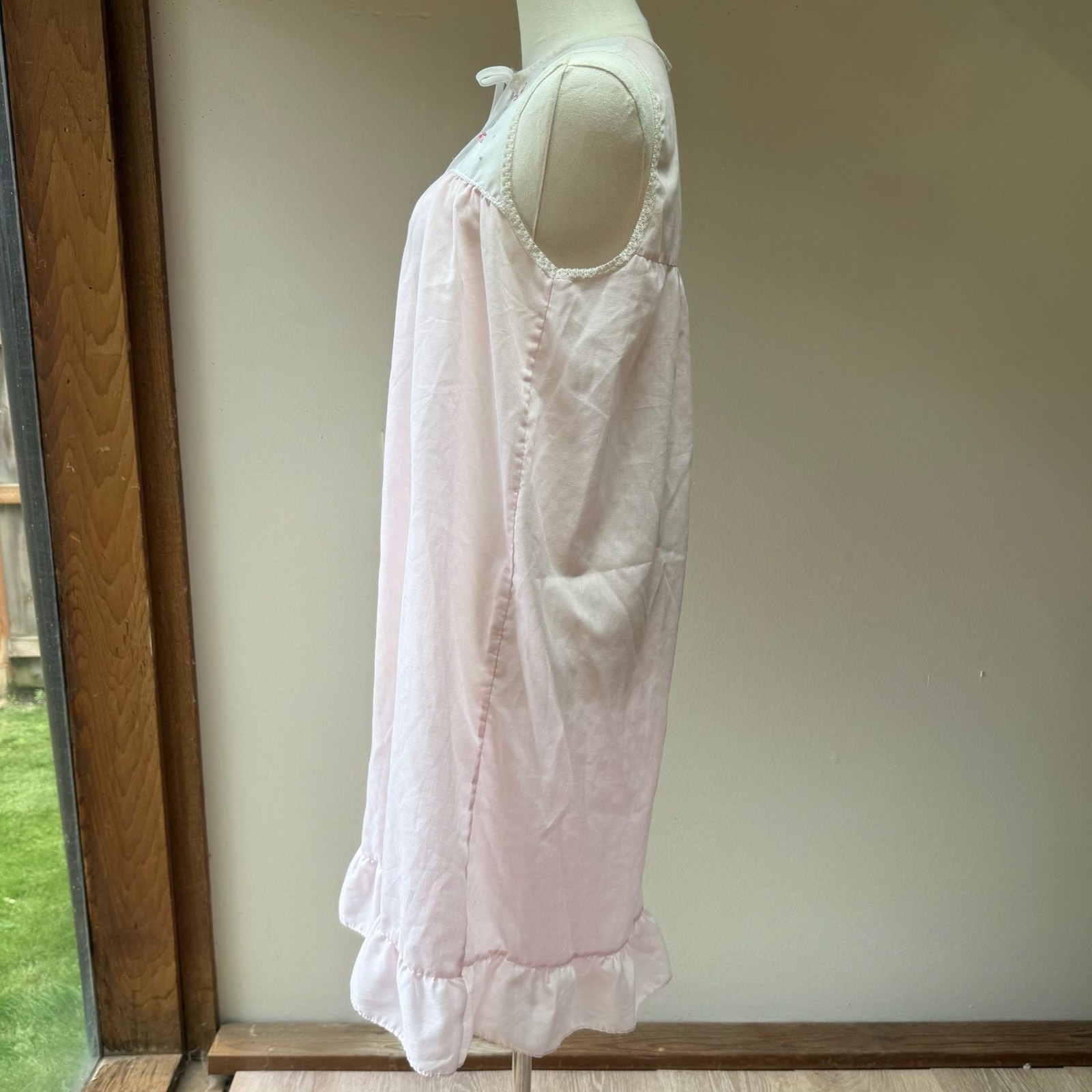 Vintage Montgomery Ward Pink Floral Embroidered Sleeveless Nightgown