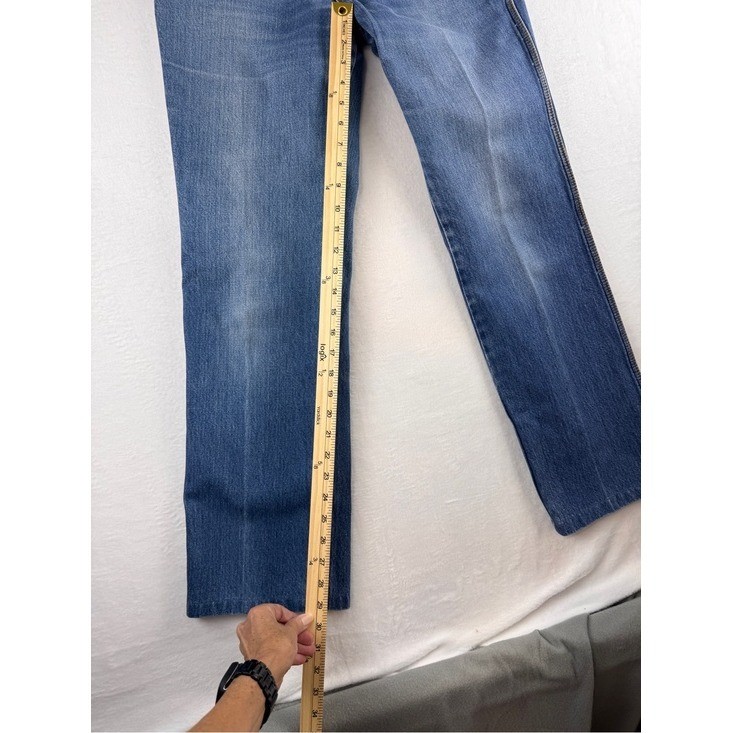 Gloria Vanderbilt Classic Straight Leg Jeans | Light Wash Everyday Denim