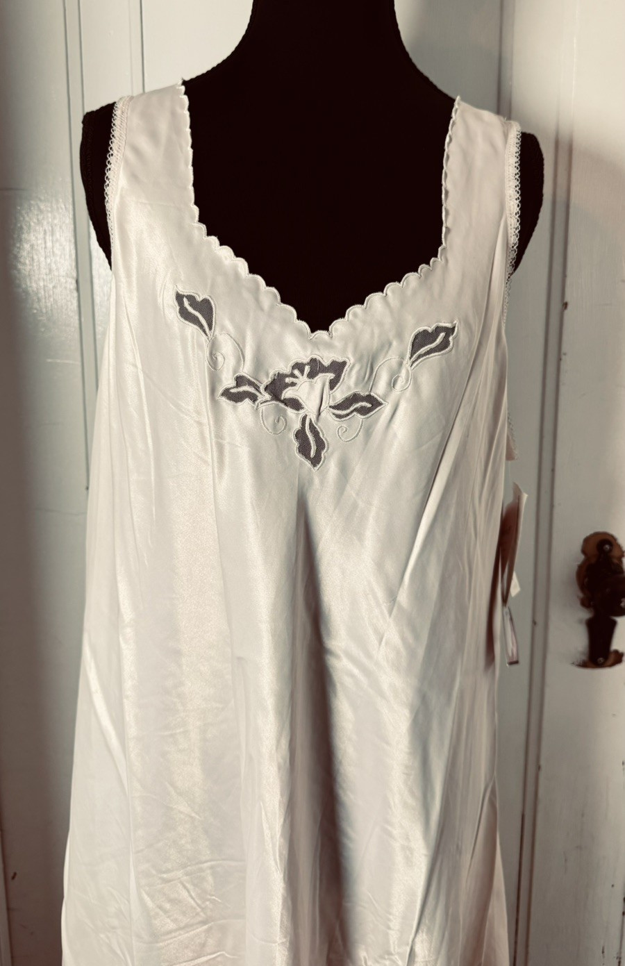Vintage Barbizon Peach Robe & Nightgown Set NWT L Satin Lace Trim 80s Boudoir