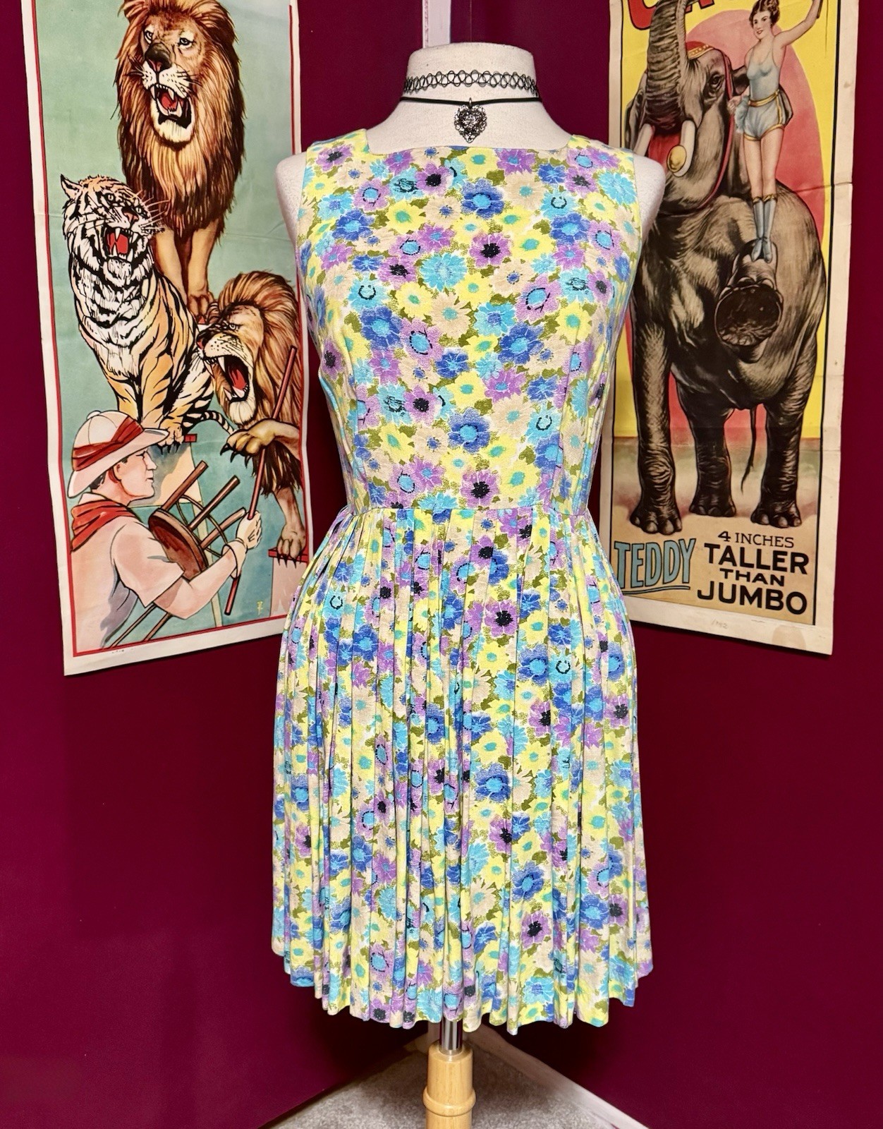 Vintage Moda Int&rsquo;l 90s Does 60s Floral Sleeveless Pleated Rayon Dress Size 4