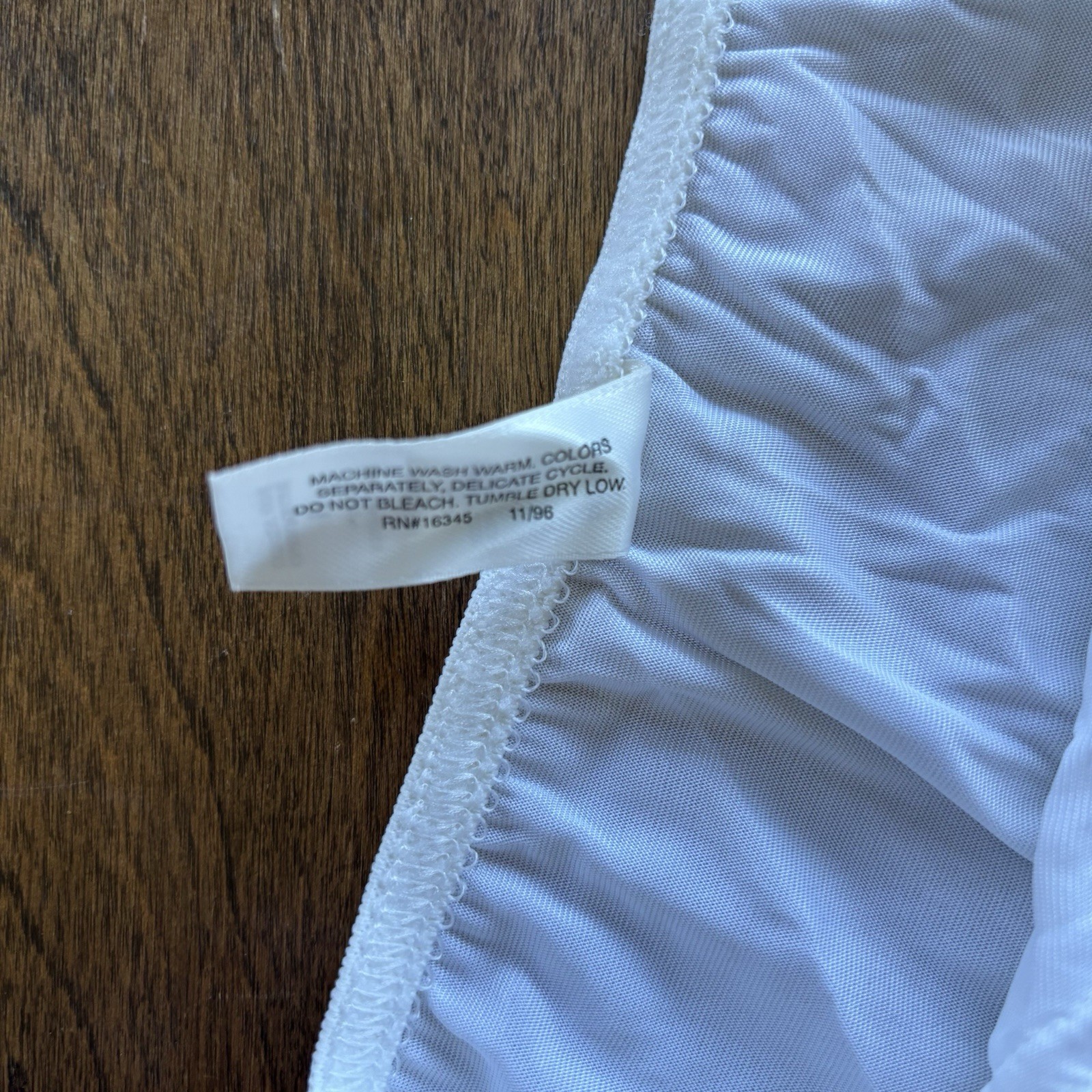 Vtg Victoria&rsquo;s Secret Second Skin Hipster Brief Panty Medium White 11/96 NWOT