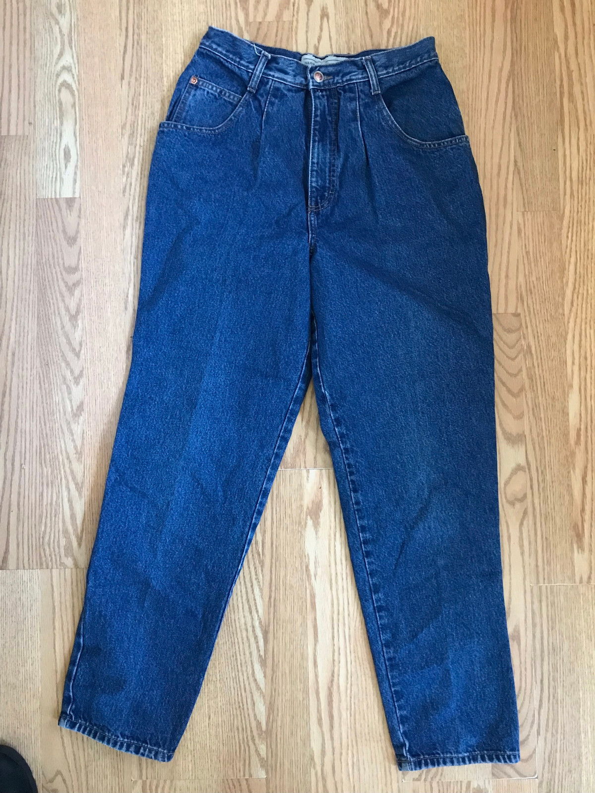 Vintage 1990s GLORIA VANDERBILT Blue Jeans Pleat Front 29 x 30 Cotton High Waist