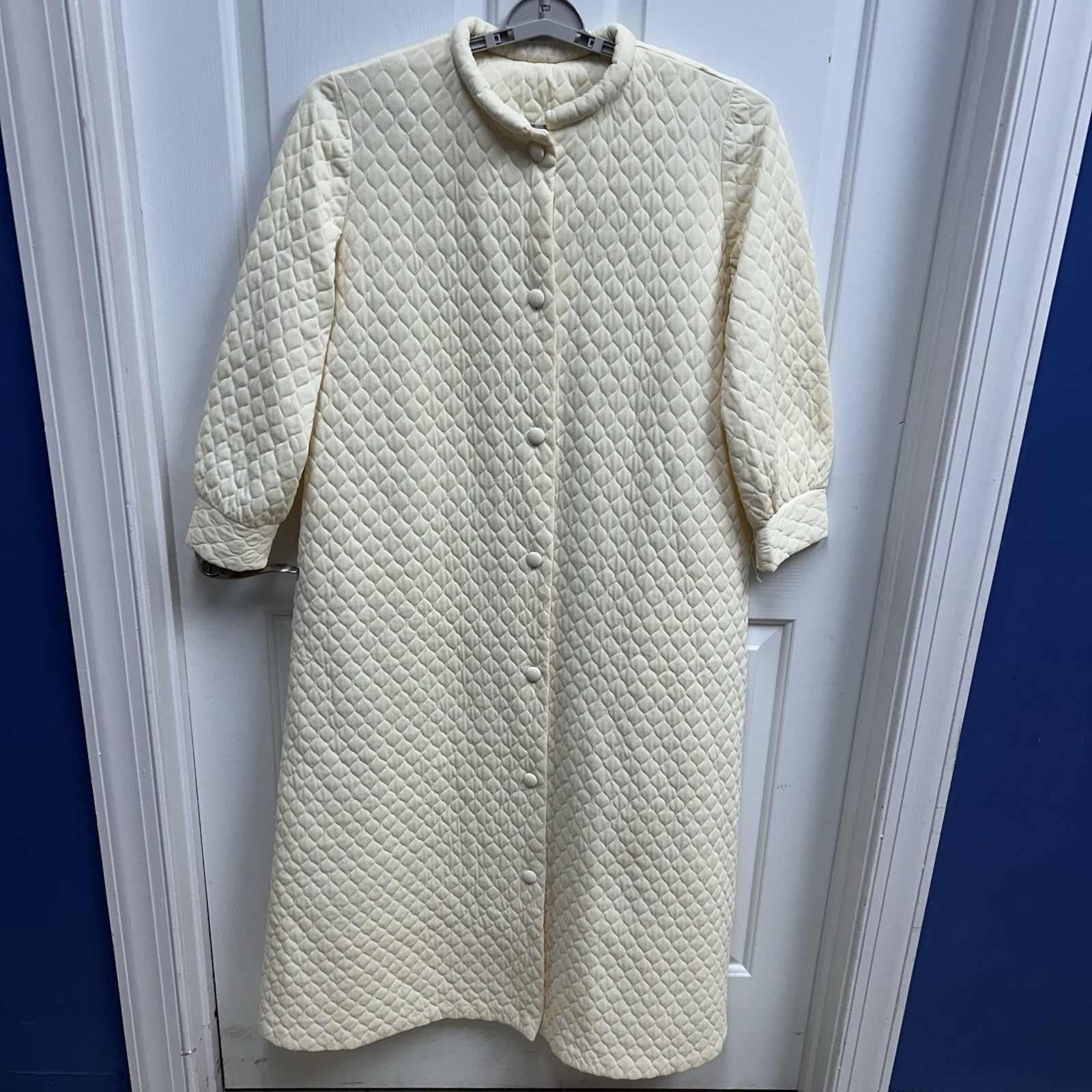 VTG Flair Lingerie Quilted Robe Cream Diamond Pattern Maxi Housecoat Large READ