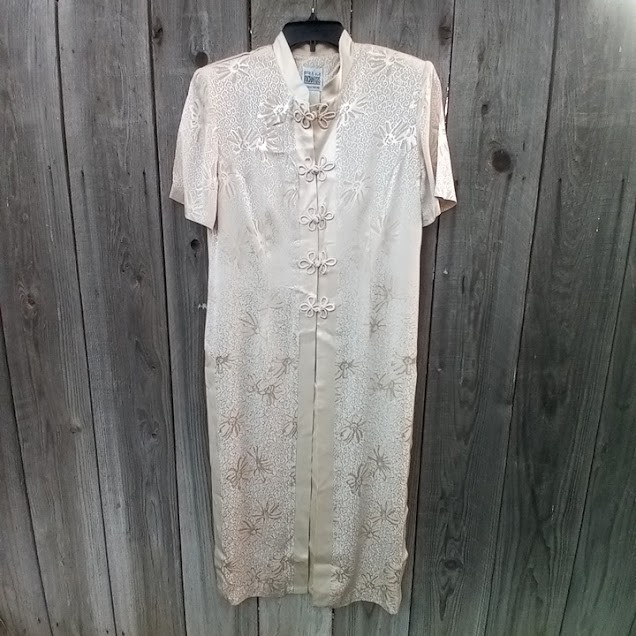 Vintage Champagne Cheongsam Duster Dress by R&M Richards Chinese Frog Button
