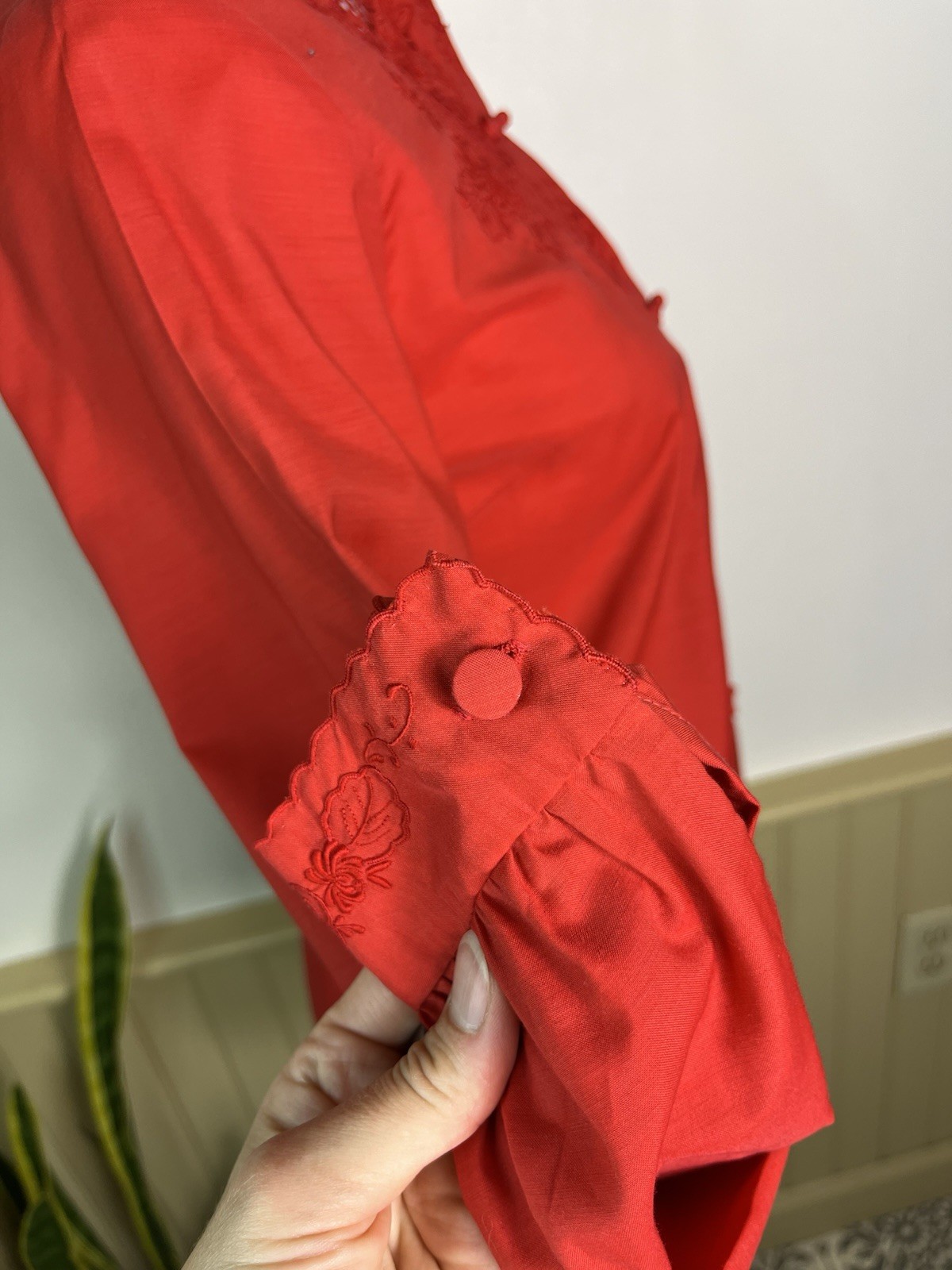 Vintage Daffodil Red Embroidered Blouse S Artsy Lace Button Top China Style Rare