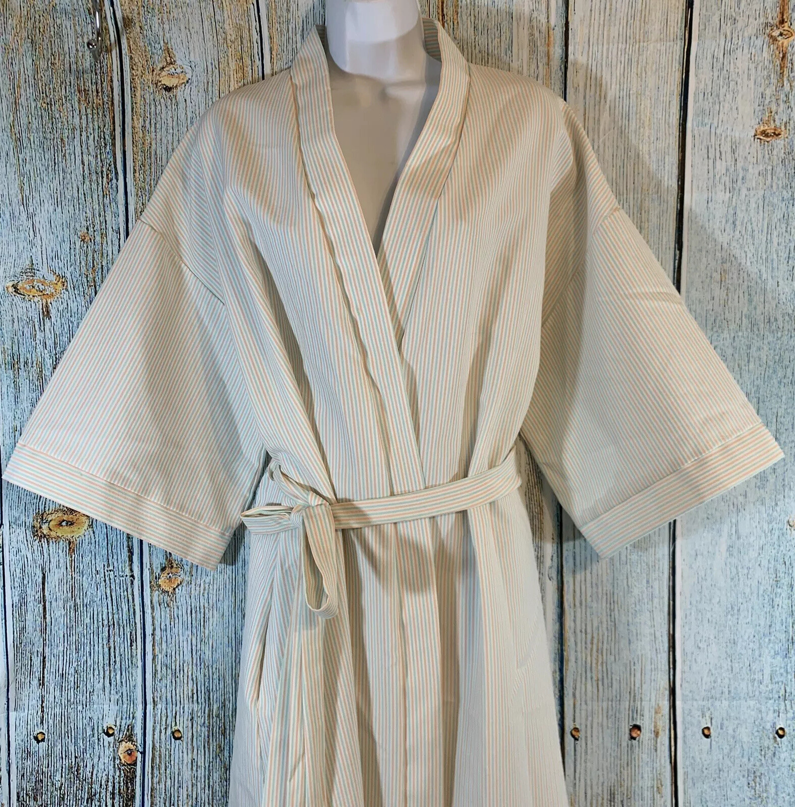 Vintage VTG Valetta Bath Robe Tie Front Lounge Robe Pastel Stripes M Union Made